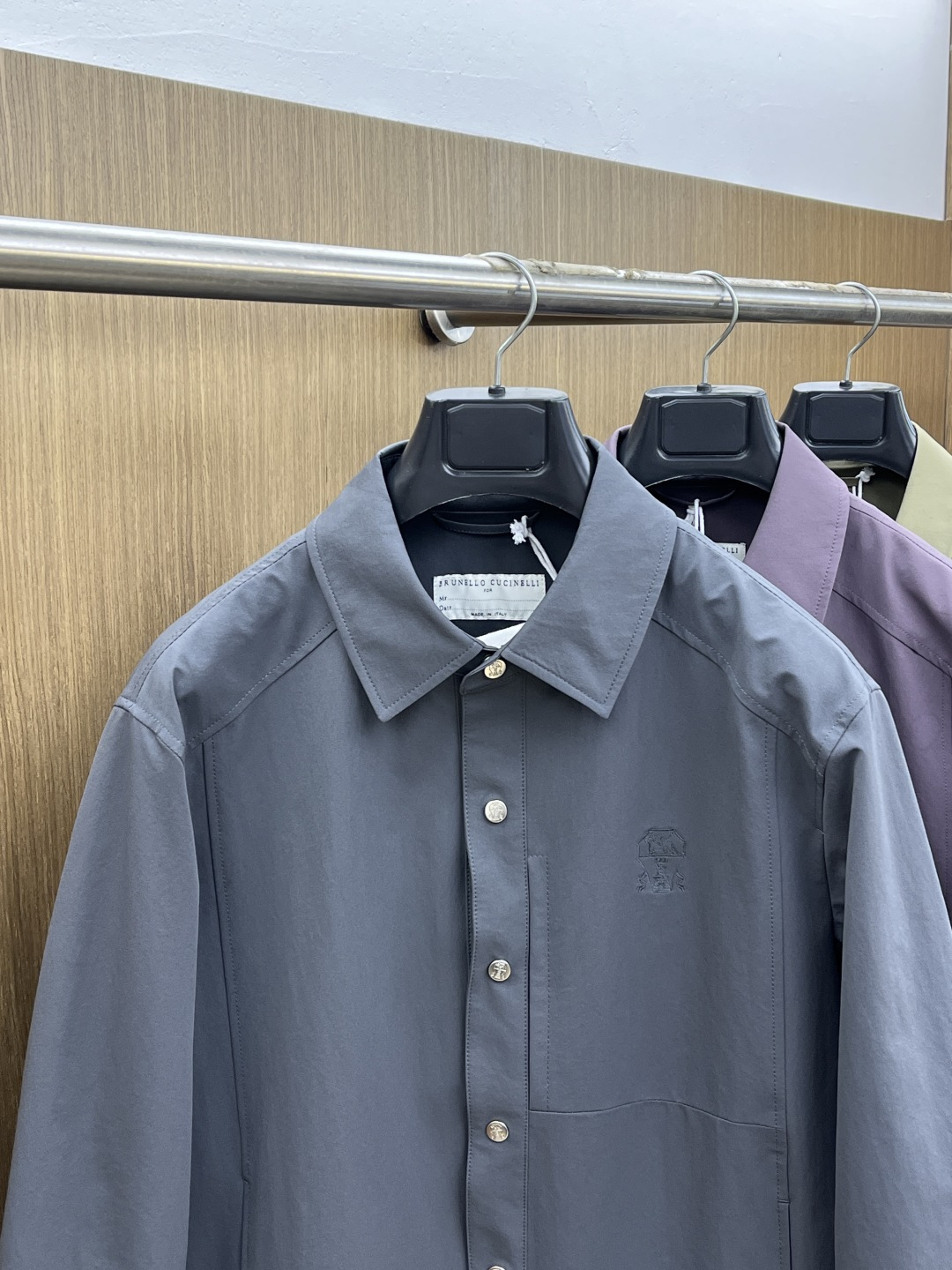 早春 Bc 🔥🔥早春系列，最新时尚翻领夹克外套.胸前logo刺绣.处处细节显工艺足够的高级 结构性剪裁的