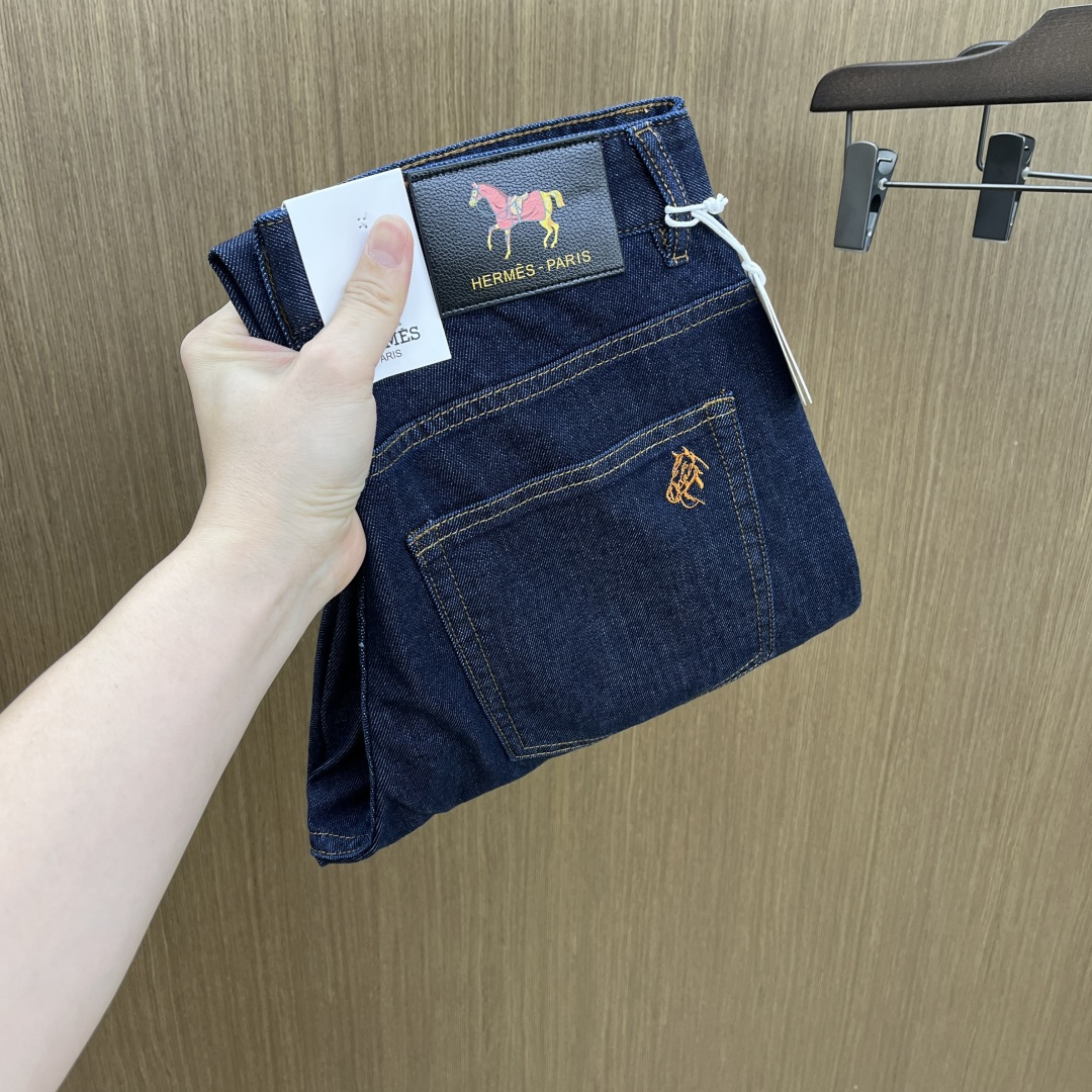 早春款 Her 🔥🔥高端定制 26早春新款薄款牛仔裤 柜台同步发售 原版定制复刻 客供五金辅料 原单品质