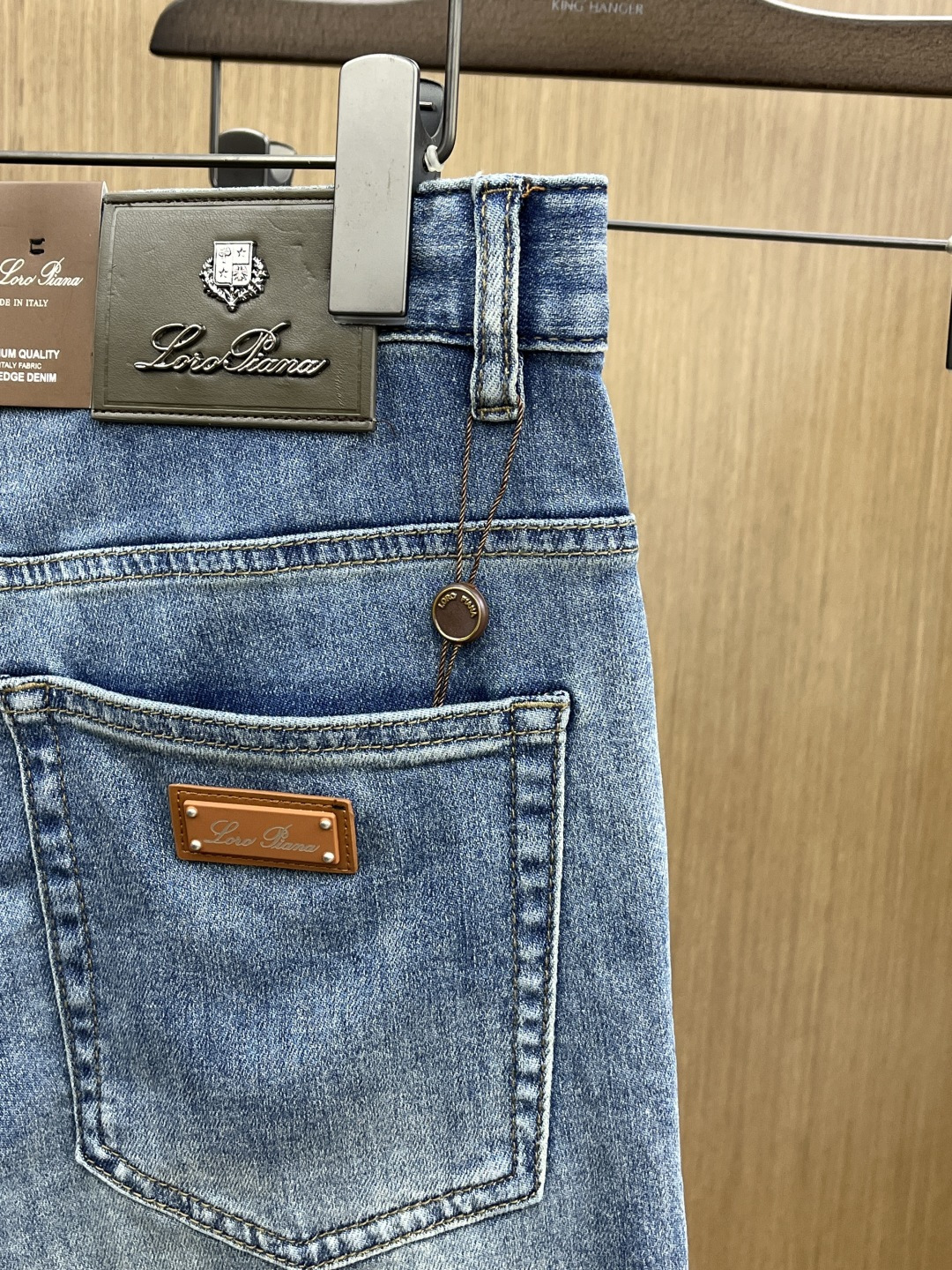 早春款 Loro Piana 🔥🔥高端定制 26早春新款薄款牛仔裤 柜台同步发售 原版定制复刻 客供五金