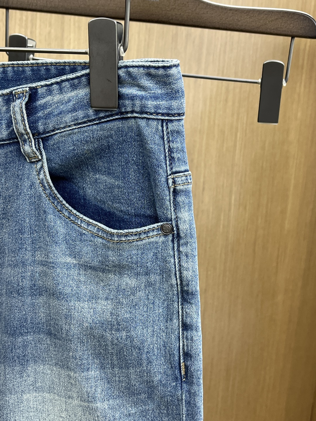 早春款 Loro Piana 🔥🔥高端定制 26早春新款薄款牛仔裤 柜台同步发售 原版定制复刻 客供五金