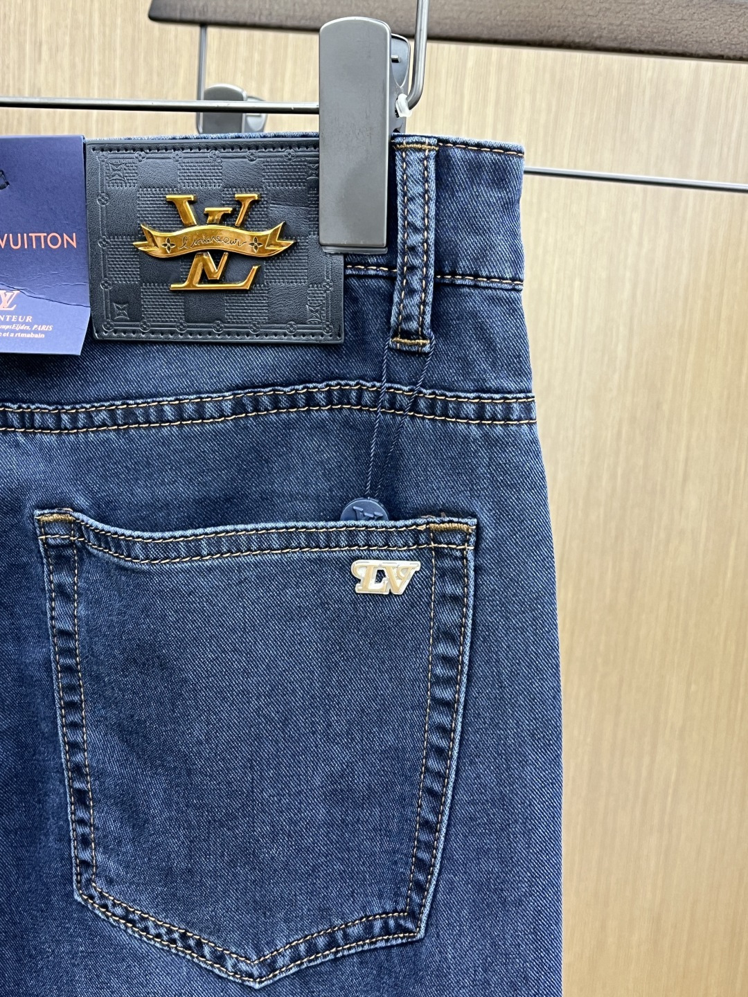 早春款 LV 🔥🔥高端定制 26早春新款薄款牛仔裤 柜台同步发售 原版定制复刻 客供五金辅料 原单品质 