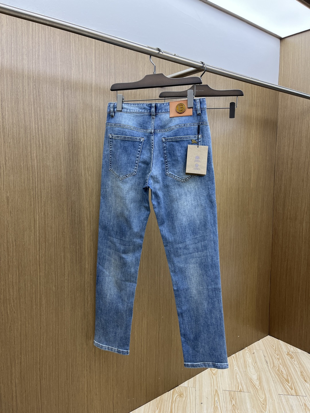 早春款 BBR. 🔥🔥高端定制 26早春新款薄款牛仔裤 柜台同步发售 原版定制复刻 客供五金辅料 原单品