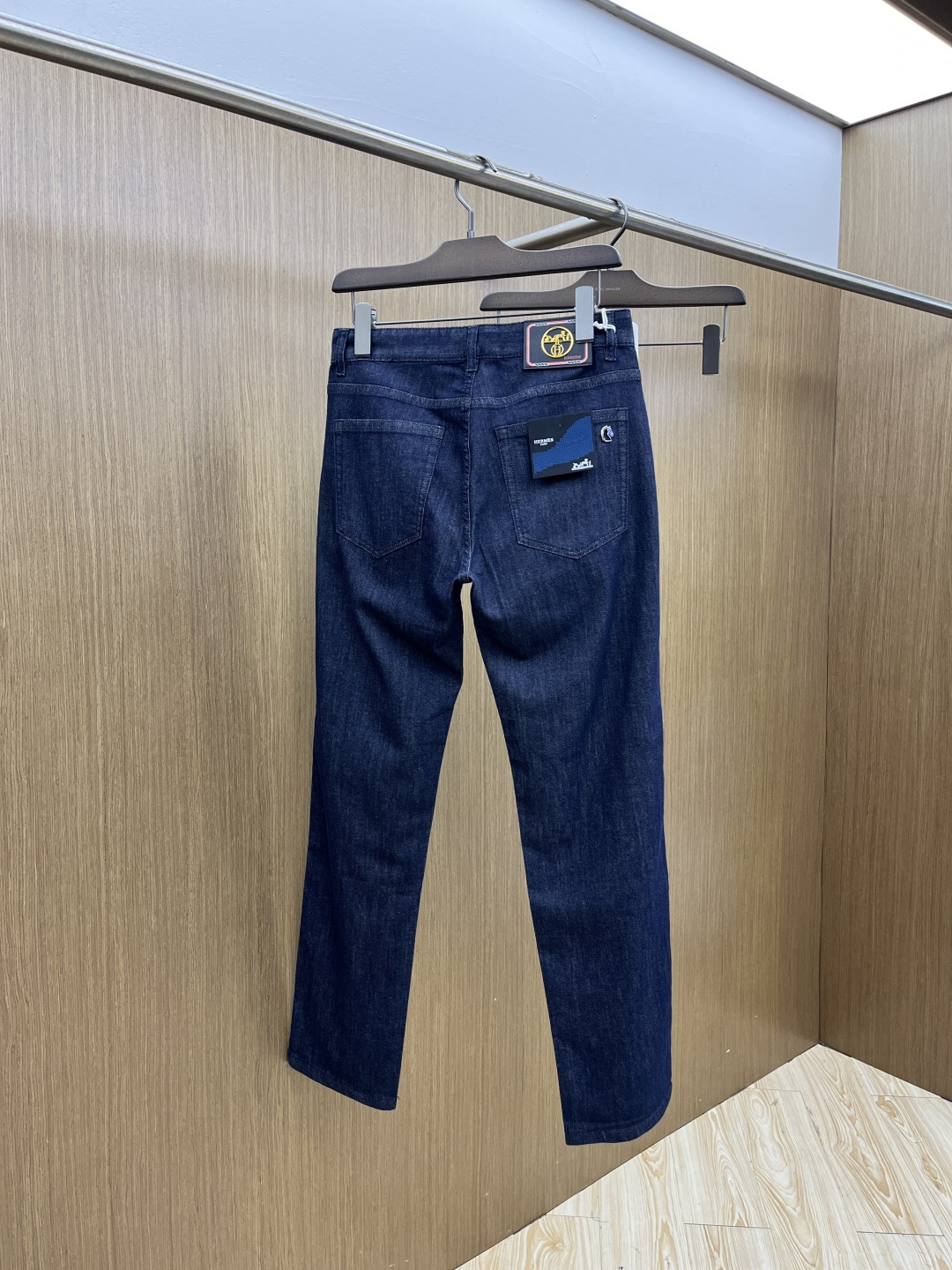 早春款 HER 🔥🔥高端定制 26早春新款薄款牛仔裤 柜台同步发售 原版定制复刻 客供五金辅料 原单品质