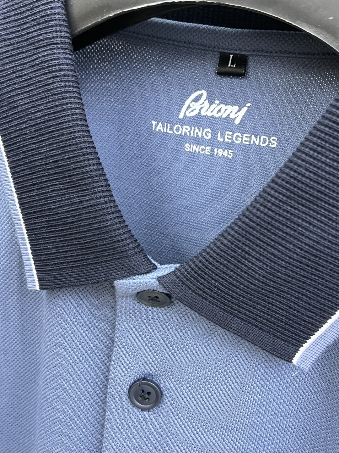 早春 Bunoi 🔥🔥早春新款男士标识短袖Polo衫，延续经典商务休闲翻领POLO恤.该款Polo衫采用