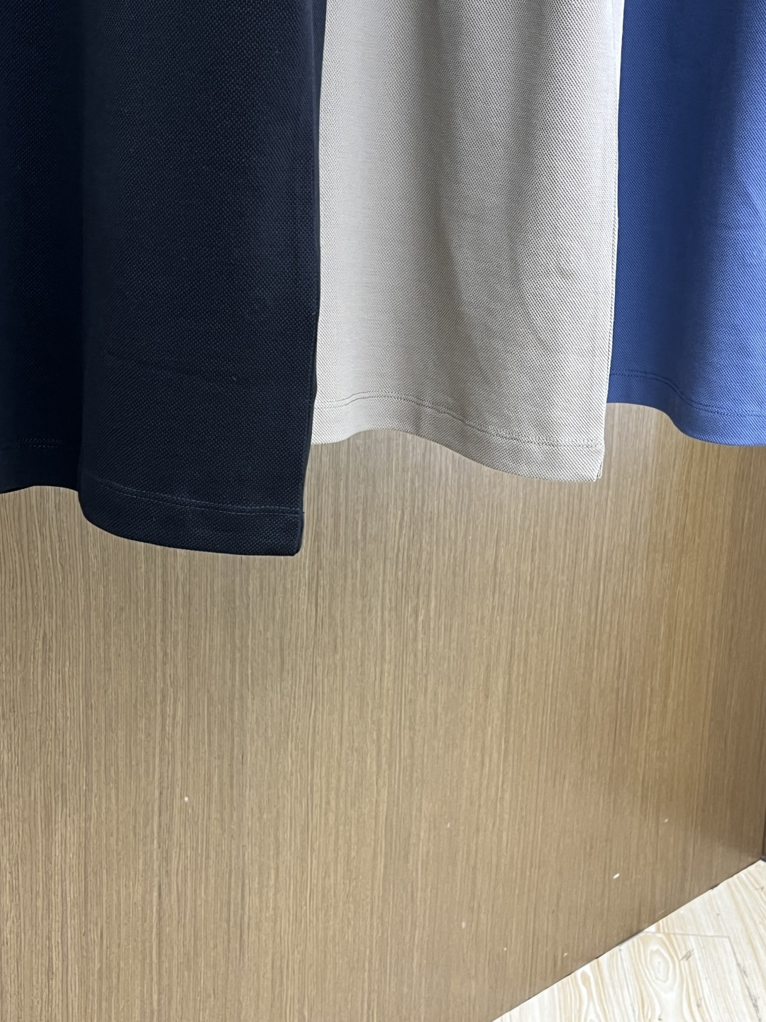 早春 Bunoi 🔥🔥早春新款男士标识短袖Polo衫，延续经典商务休闲翻领POLO恤.该款Polo衫采用