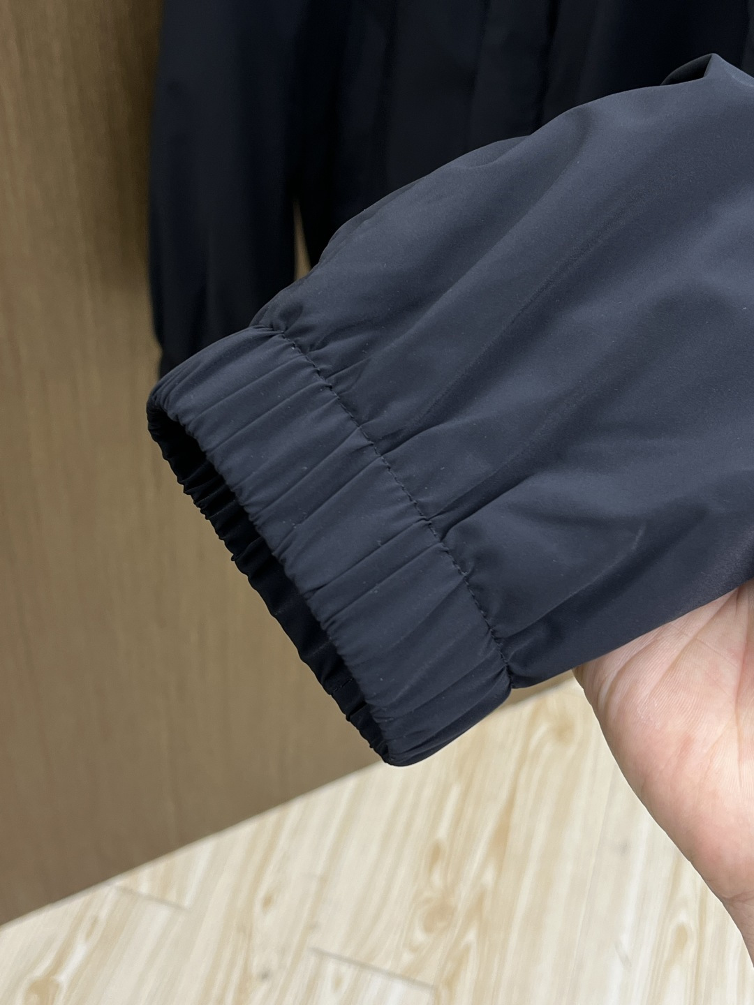 早春款 PD 🔥🔥早春休闲系列，最新时尚立领夹克外套.经典三角标志，处处细节显工艺足够的高级 结构性剪裁