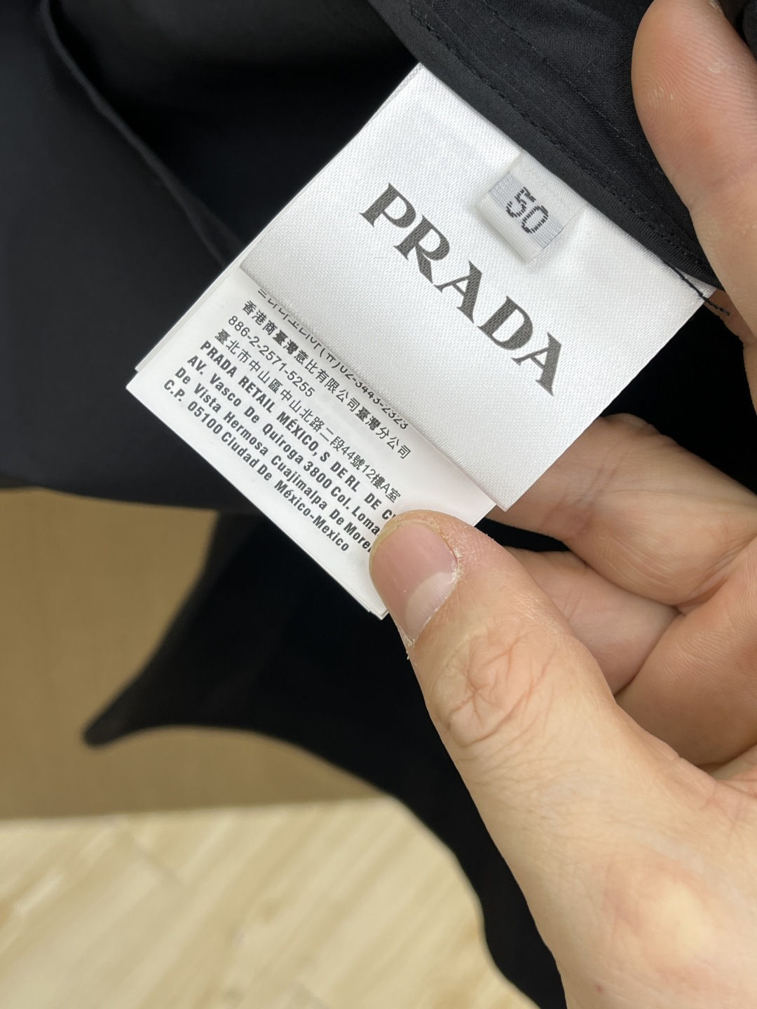 早春款 PD 🔥🔥早春轻奢系列，最新时尚男款西装外套.定织定染面料。处处细节显工艺足够的高级 结构性剪裁