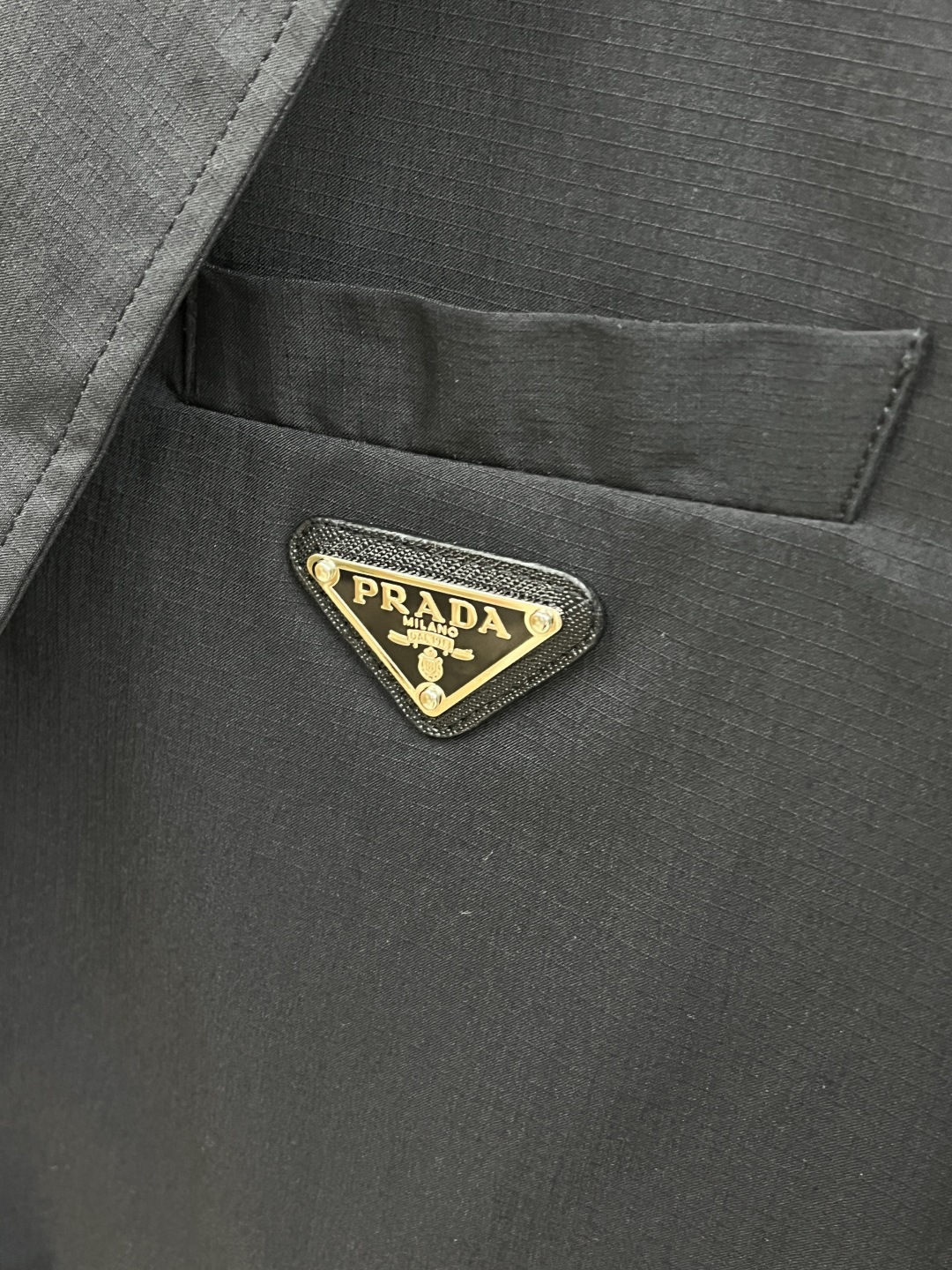 早春款 PD 🔥🔥早春轻奢系列，最新时尚男款西装外套.定织定染面料。处处细节显工艺足够的高级 结构性剪裁