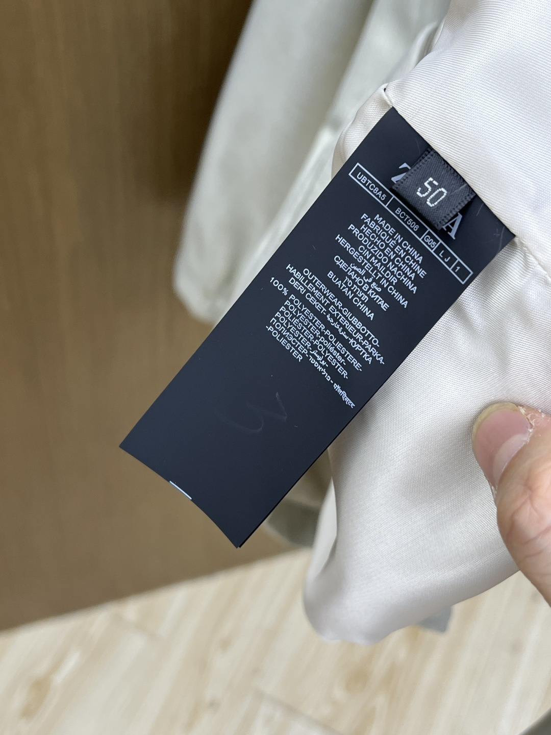 早春款 ZZ 🔥🔥早春轻奢老钱风棉麻系列，最新时尚立领夹克外套..处处细节显工艺足够的高级 结构性剪裁的