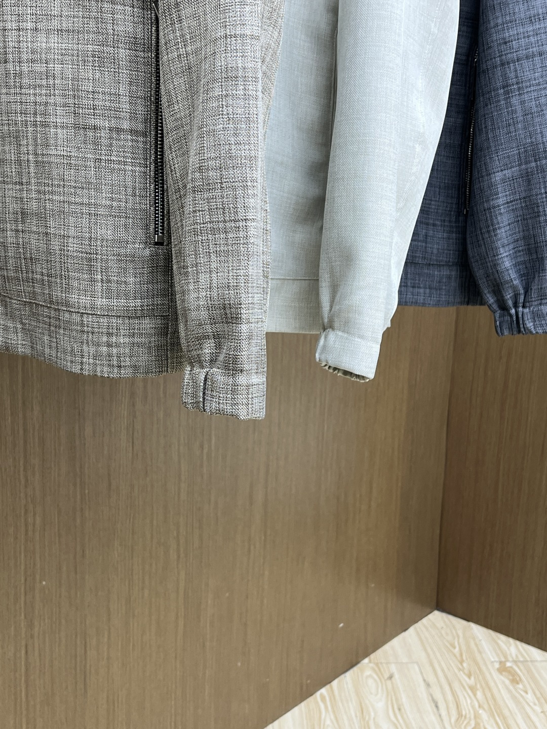 早春款 ZZ 🔥🔥早春轻奢老钱风棉麻系列，最新时尚立领夹克外套..处处细节显工艺足够的高级 结构性剪裁的