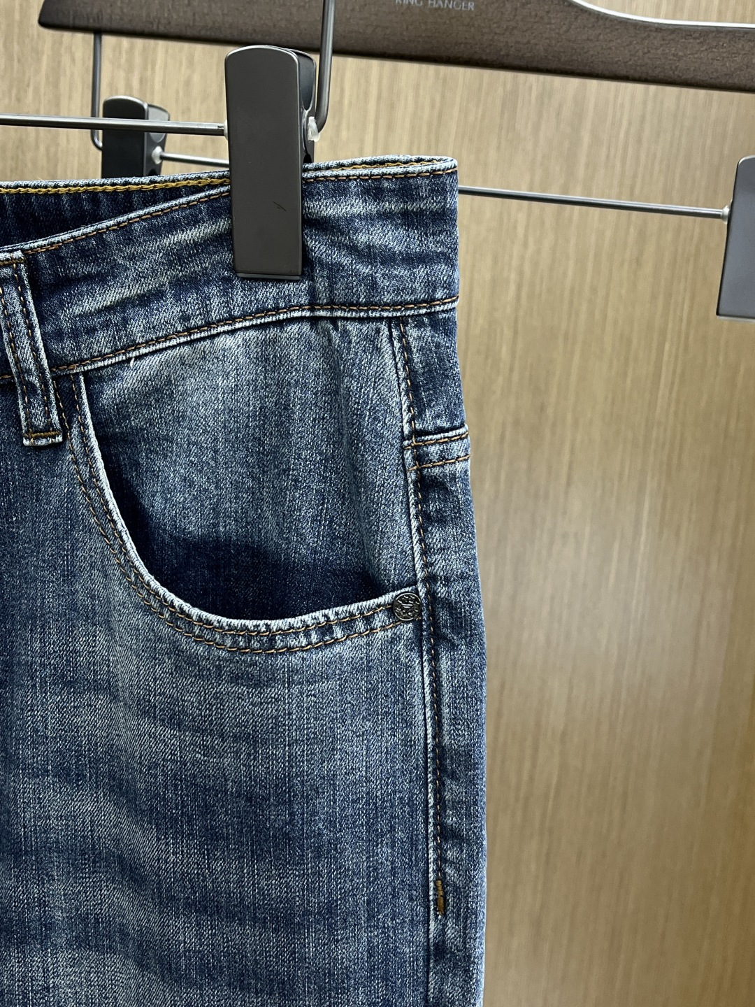 早春款 LV 🔥🔥高端定制 26早春新款薄款牛仔裤 柜台同步发售 原版定制复刻 客供五金辅料 原单品质 