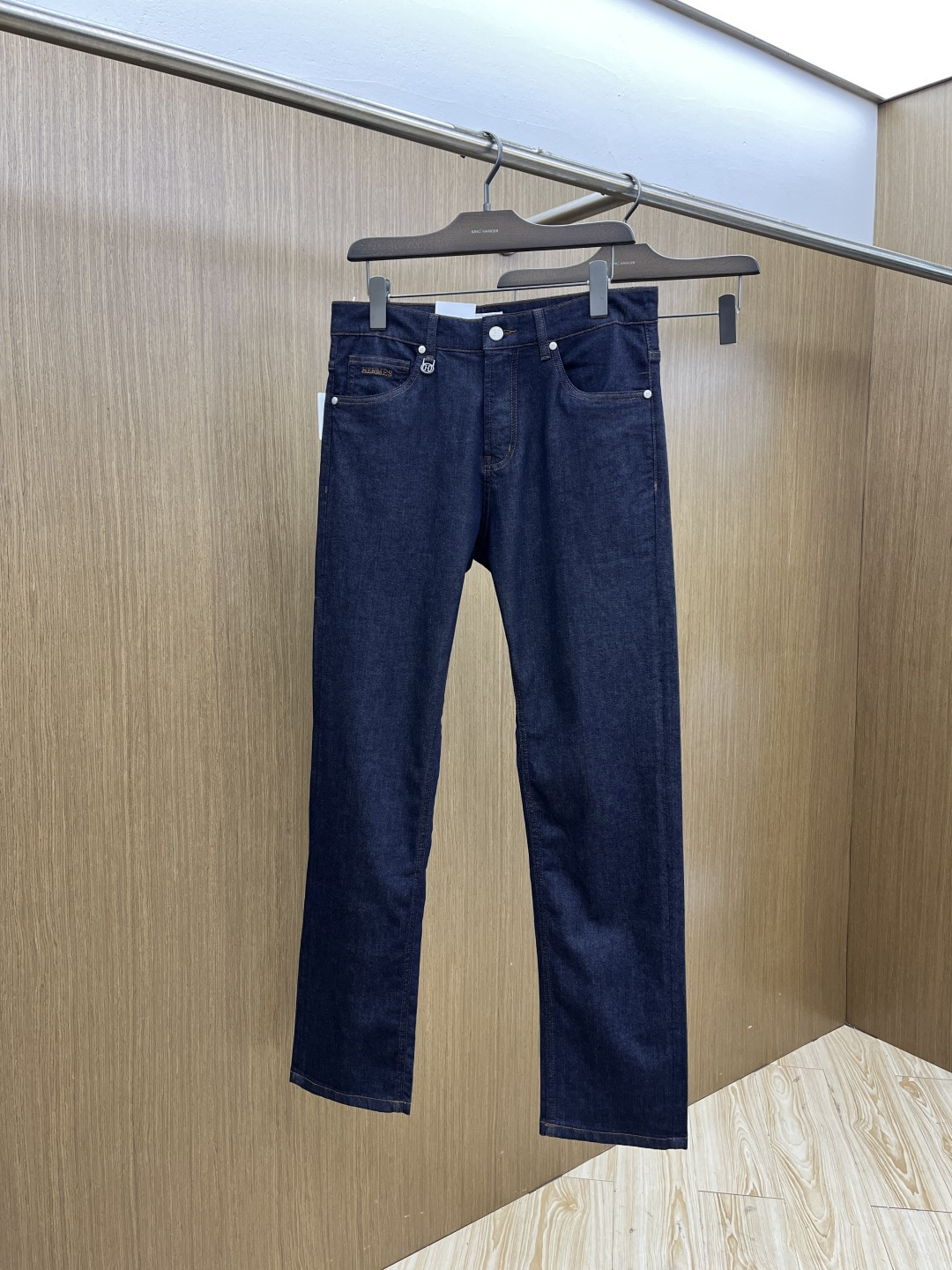 早春款 HER 🔥🔥高端定制 26早春新款薄款牛仔裤 柜台同步发售 原版定制复刻 客供五金辅料 原单品质