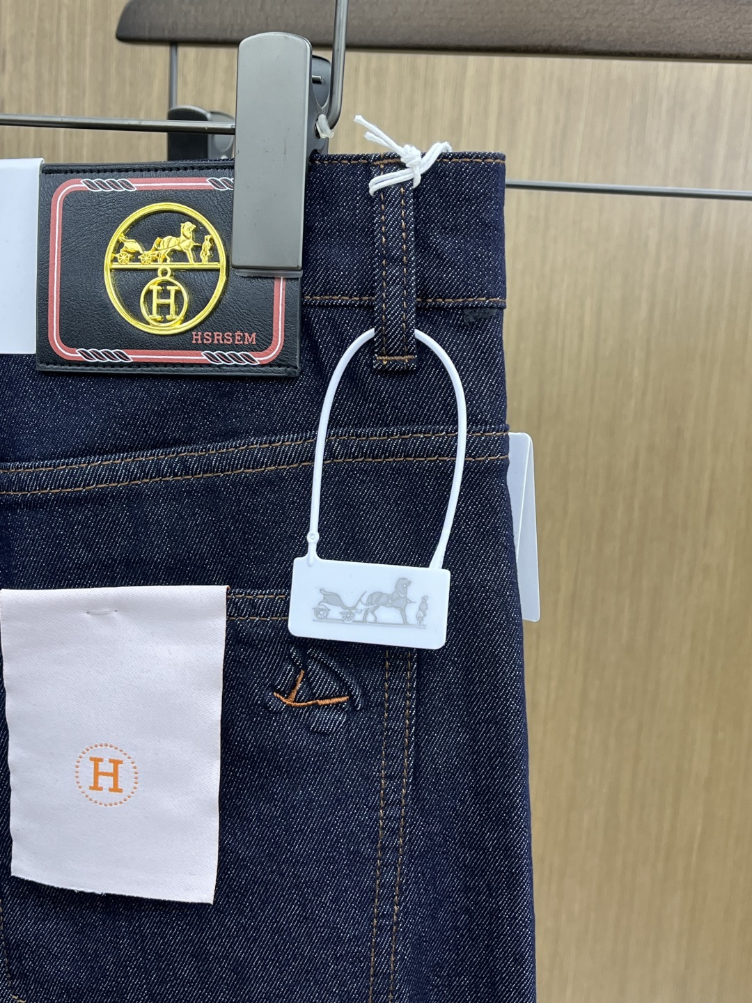 早春款 HER 🔥🔥高端定制 26早春新款薄款牛仔裤 柜台同步发售 原版定制复刻 客供五金辅料 原单品质