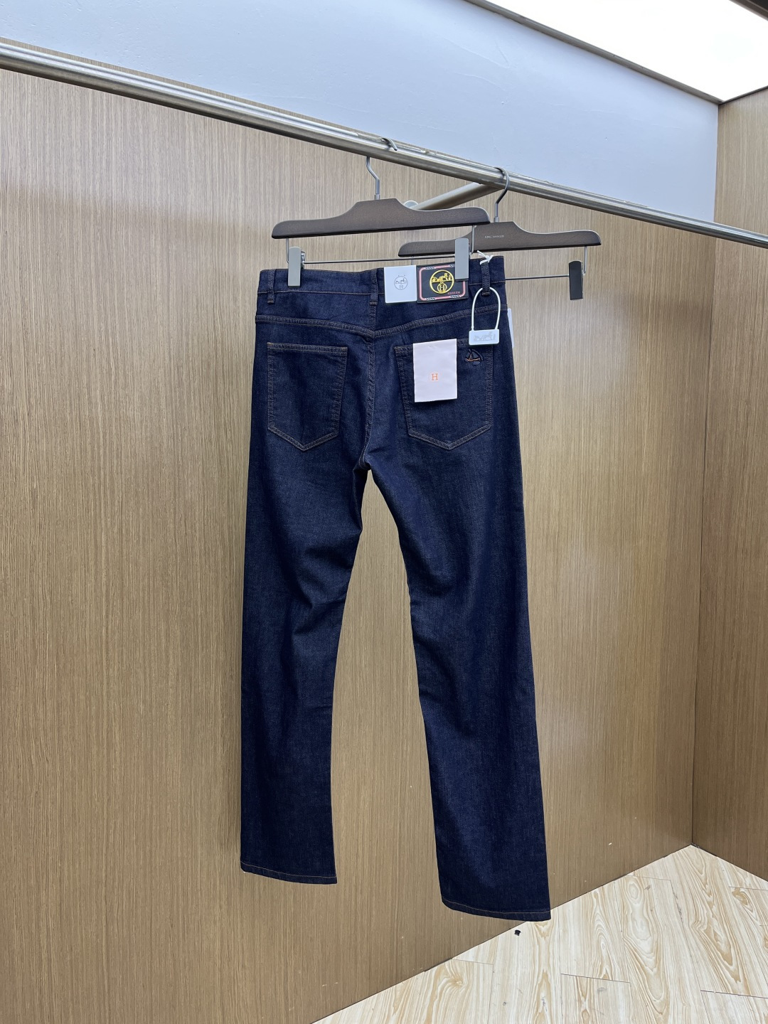 早春款 HER 🔥🔥高端定制 26早春新款薄款牛仔裤 柜台同步发售 原版定制复刻 客供五金辅料 原单品质