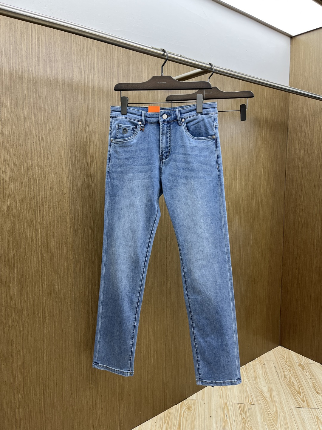 早春款 HER 🔥🔥高端定制 26早春新款薄款牛仔裤 柜台同步发售 原版定制复刻 客供五金辅料 原单品质