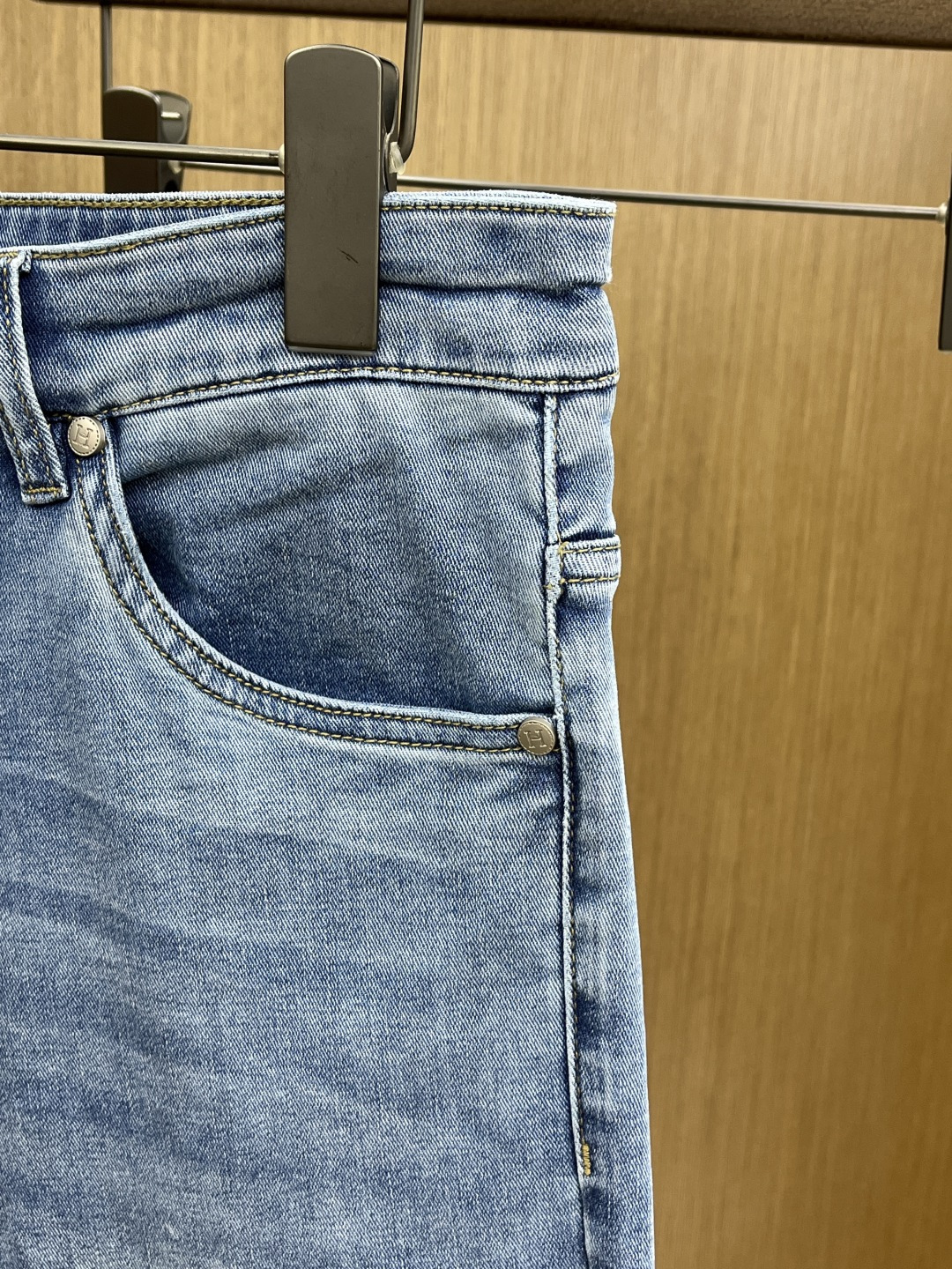 早春款 HER 🔥🔥高端定制 26早春新款薄款牛仔裤 柜台同步发售 原版定制复刻 客供五金辅料 原单品质