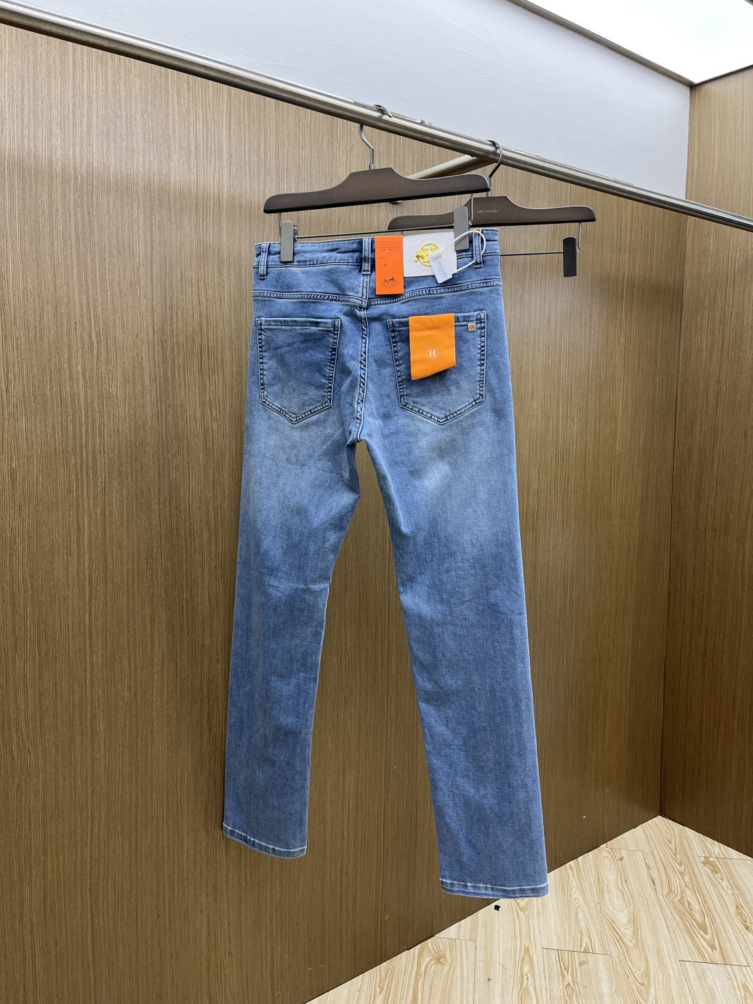 早春款 HER 🔥🔥高端定制 26早春新款薄款牛仔裤 柜台同步发售 原版定制复刻 客供五金辅料 原单品质