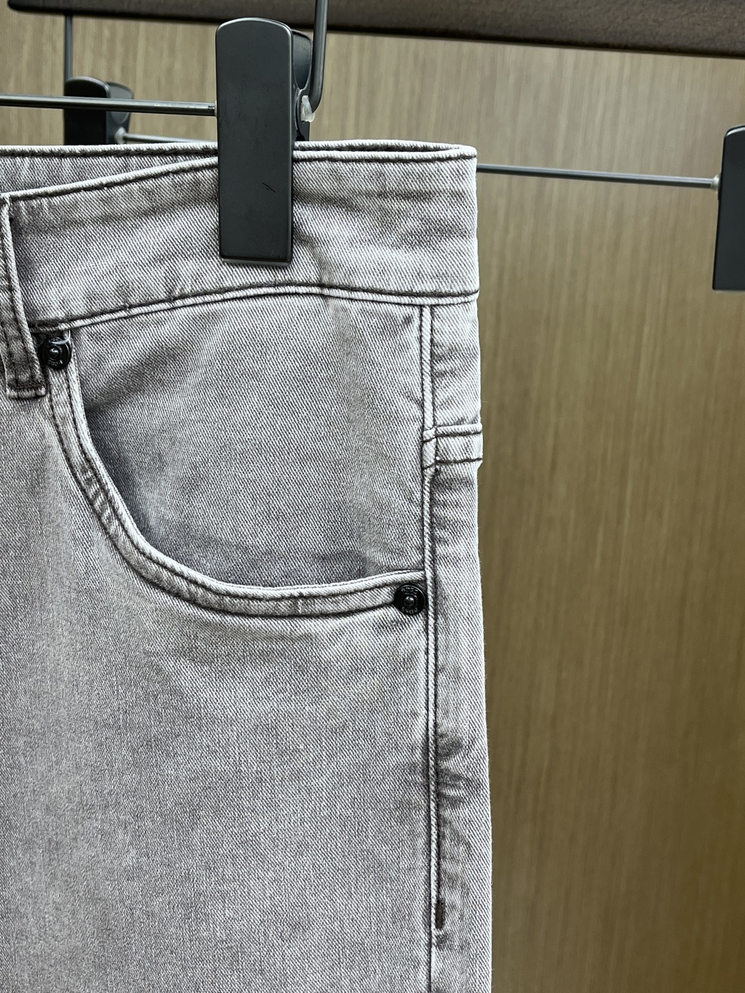 早春款 Hugo 🔥🔥高端定制 26早春新款薄款牛仔裤 柜台同步发售 原版定制复刻 客供五金辅料 原单品