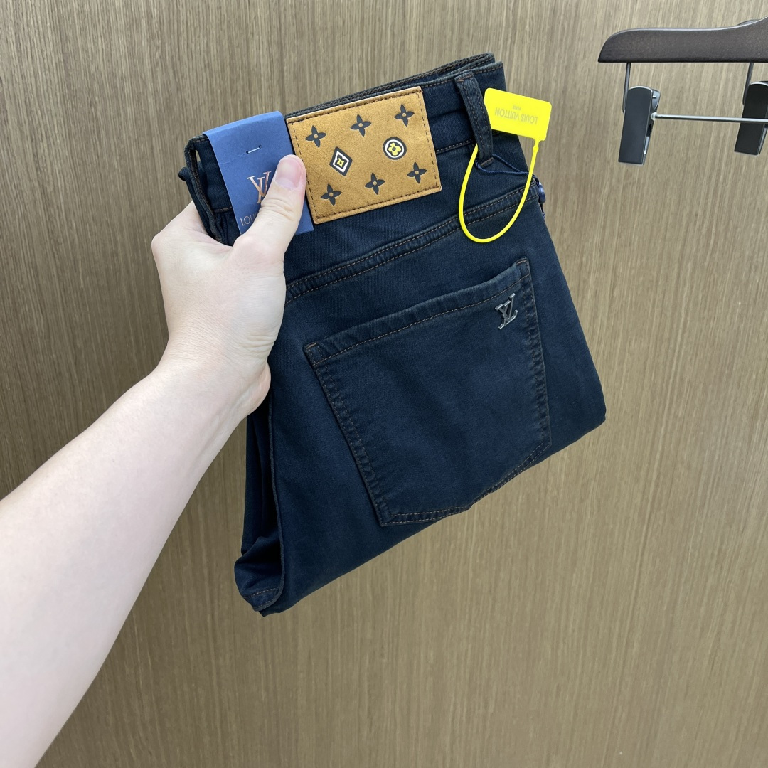 早春款 LV 🔥🔥高端定制 26早春新款薄款牛仔裤 柜台同步发售 原版定制复刻 客供五金辅料 原单品质 