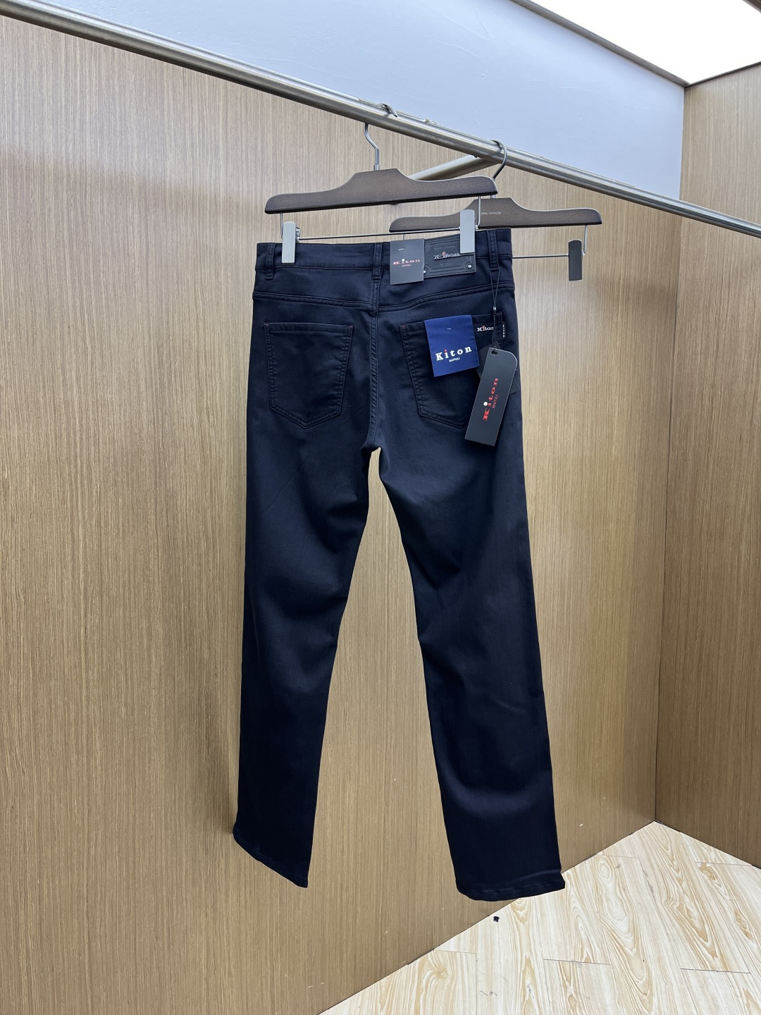 早春款 Kiton 🔥🔥高端定制 26早春新款薄款牛仔裤 柜台同步发售 原版定制复刻 客供五金辅料 原单