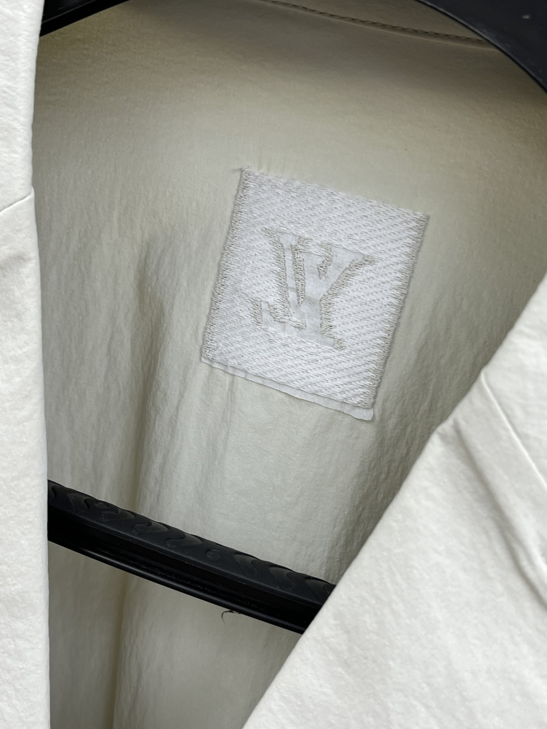 早春款 LV 🔥🔥早春休闲系列，最新时尚男士西装外套.胸前logo刺绣设计，处处细节显工艺足够的高级 结