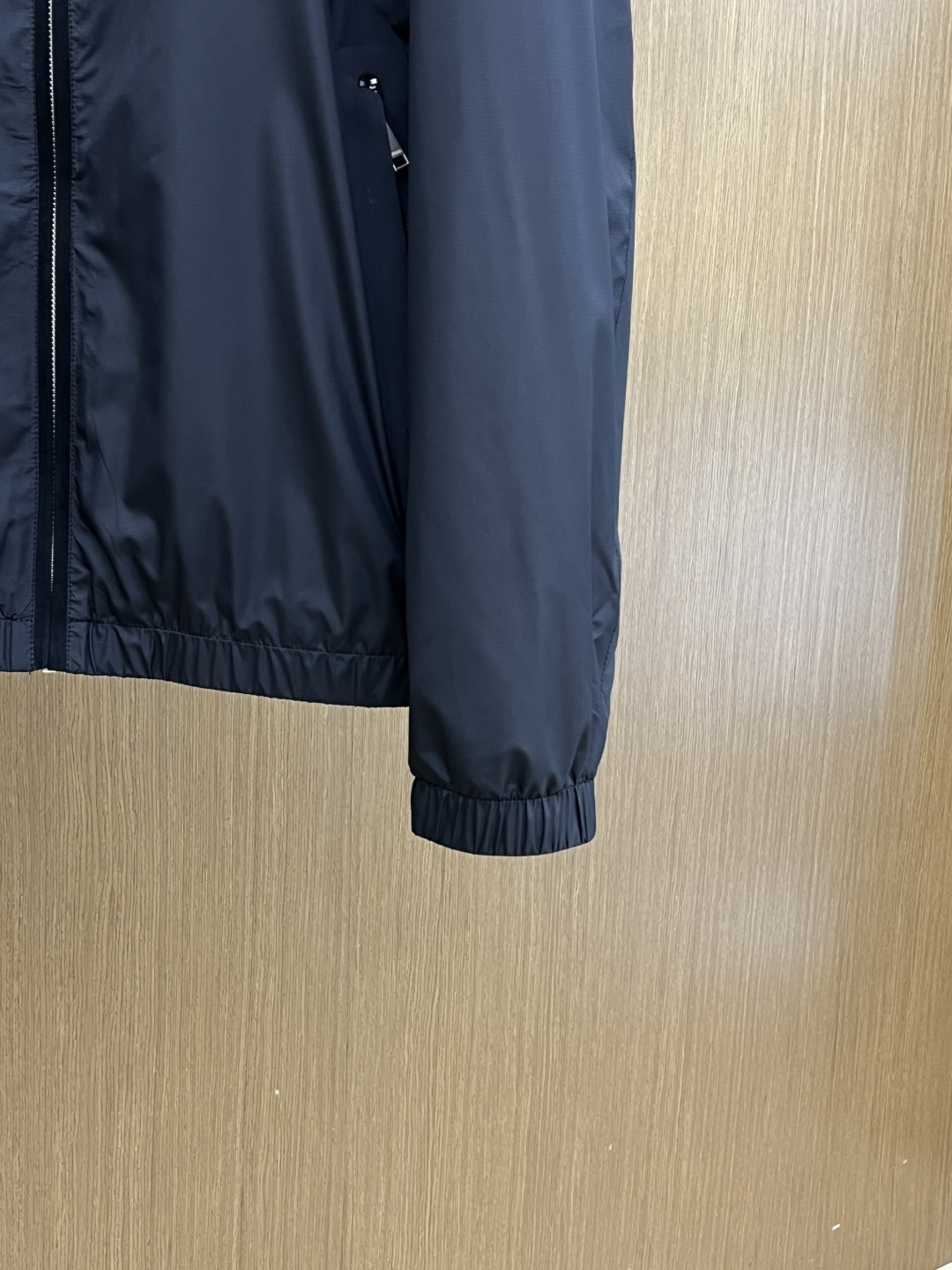 早春款 ZZ 🔥🔥早春休闲系列，最新时尚立领夹克外套.处处细节显工艺足够的高级 结构性剪裁的设计改变来展