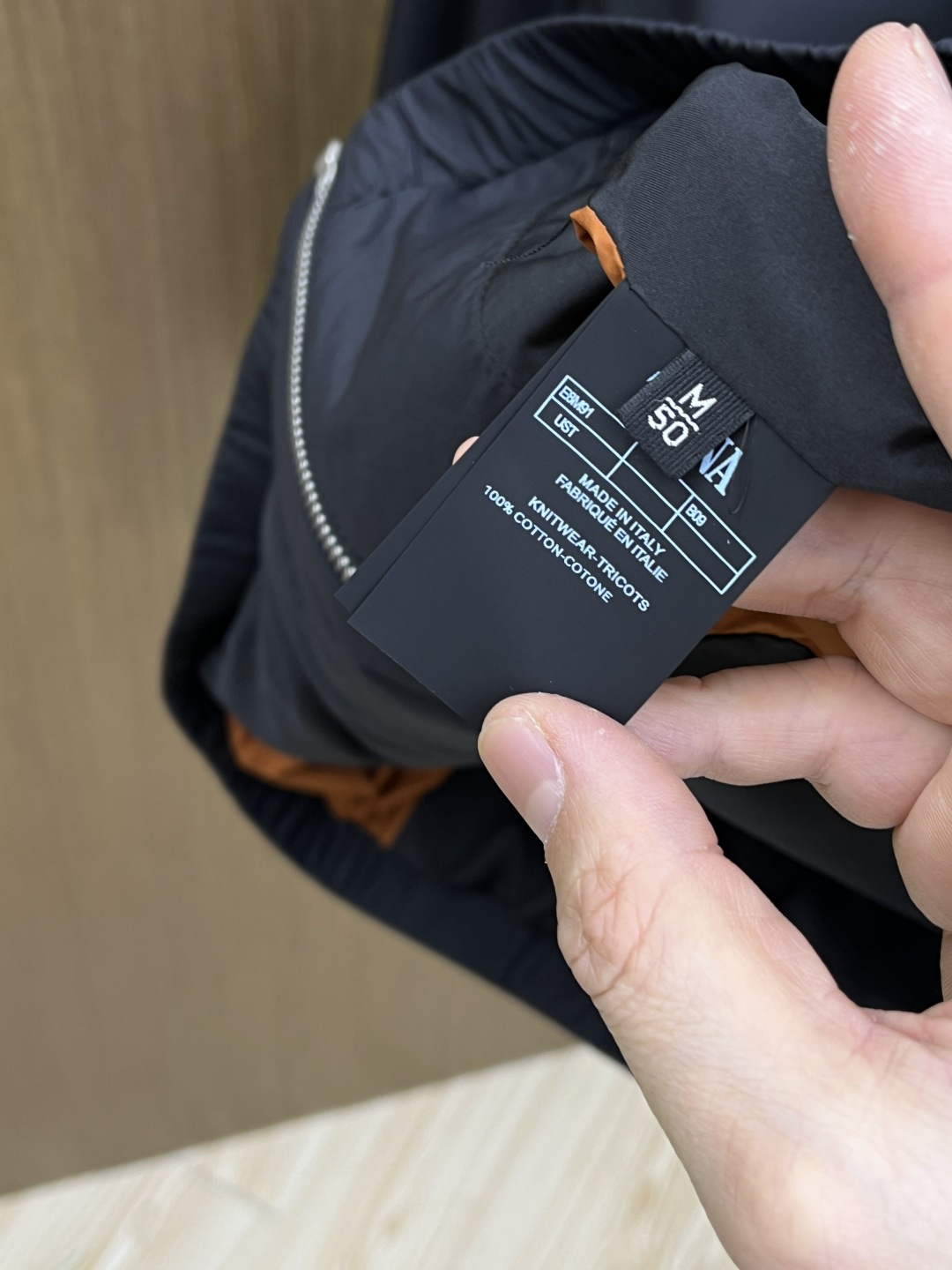 早春款 ZZ 🔥🔥早春休闲系列，最新时尚立领夹克外套.处处细节显工艺足够的高级 结构性剪裁的设计改变来展