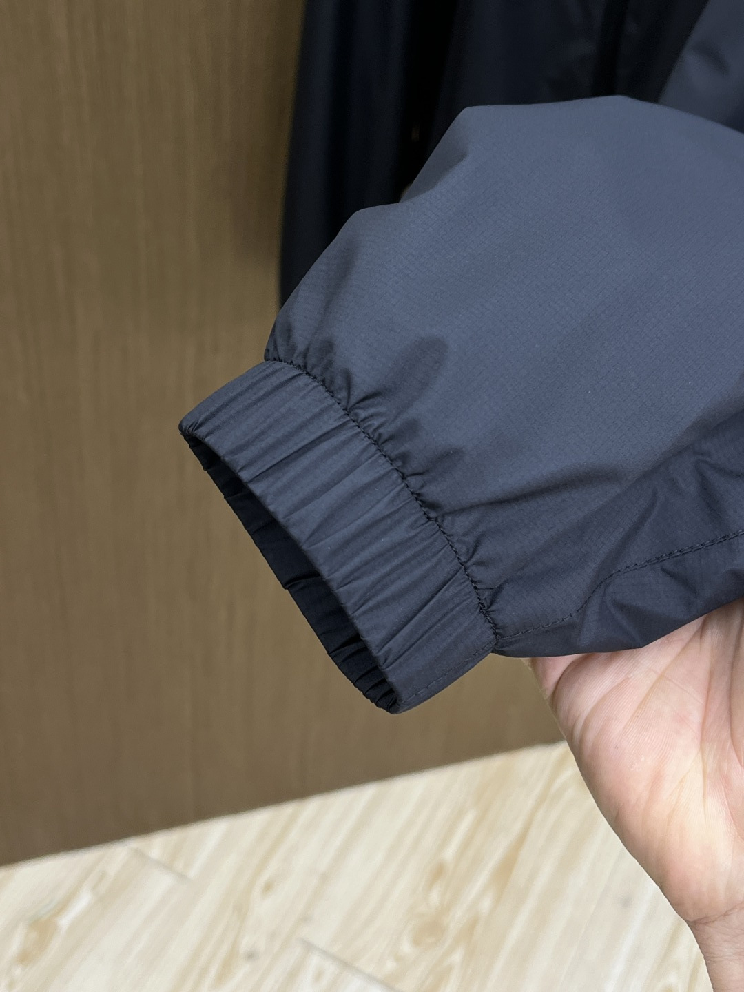 早春款 ZZ 🔥🔥早春休闲系列，最新时尚立领夹克外套.处处细节显工艺足够的高级 结构性剪裁的设计改变来展