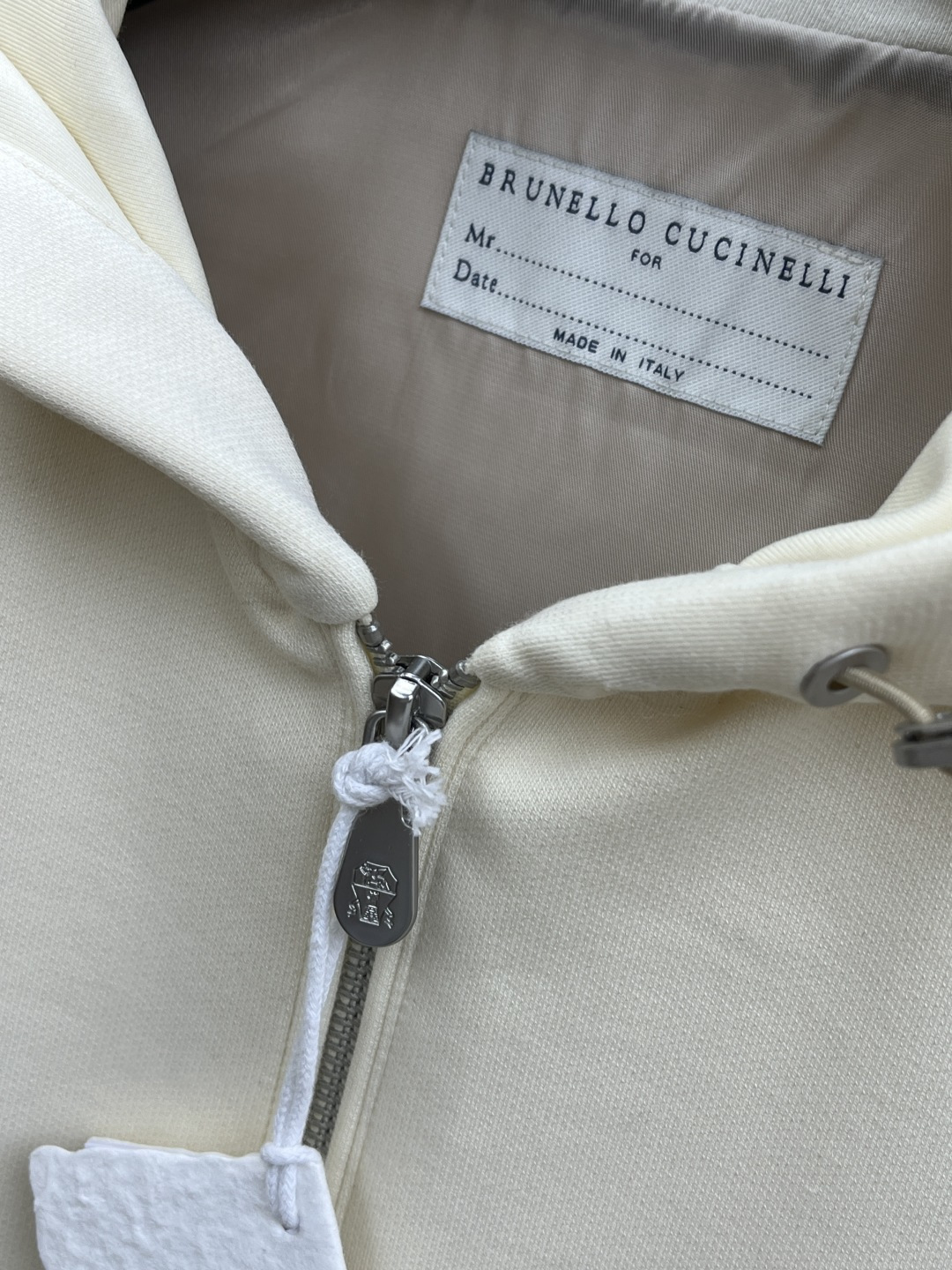 早春款 BC 🔥🔥早春轻奢休闲系列，最新时尚连帽马甲外套.双侧对称字母刺绣.处处细节显工艺足够的高级.结