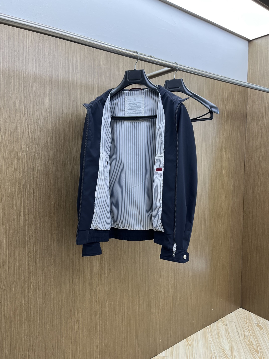 早春款 BC 🔥🔥早春休闲系列，最新时尚连帽夹克外套.连帽收纳，胸前logo刺绣，处处细节显工艺足够的高