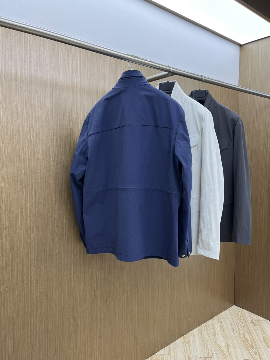 早春款 Loro Piana 🔥🔥早春轻奢休闲系列，最新时尚立领夹克外套..处处细节显工艺足够的高级 结