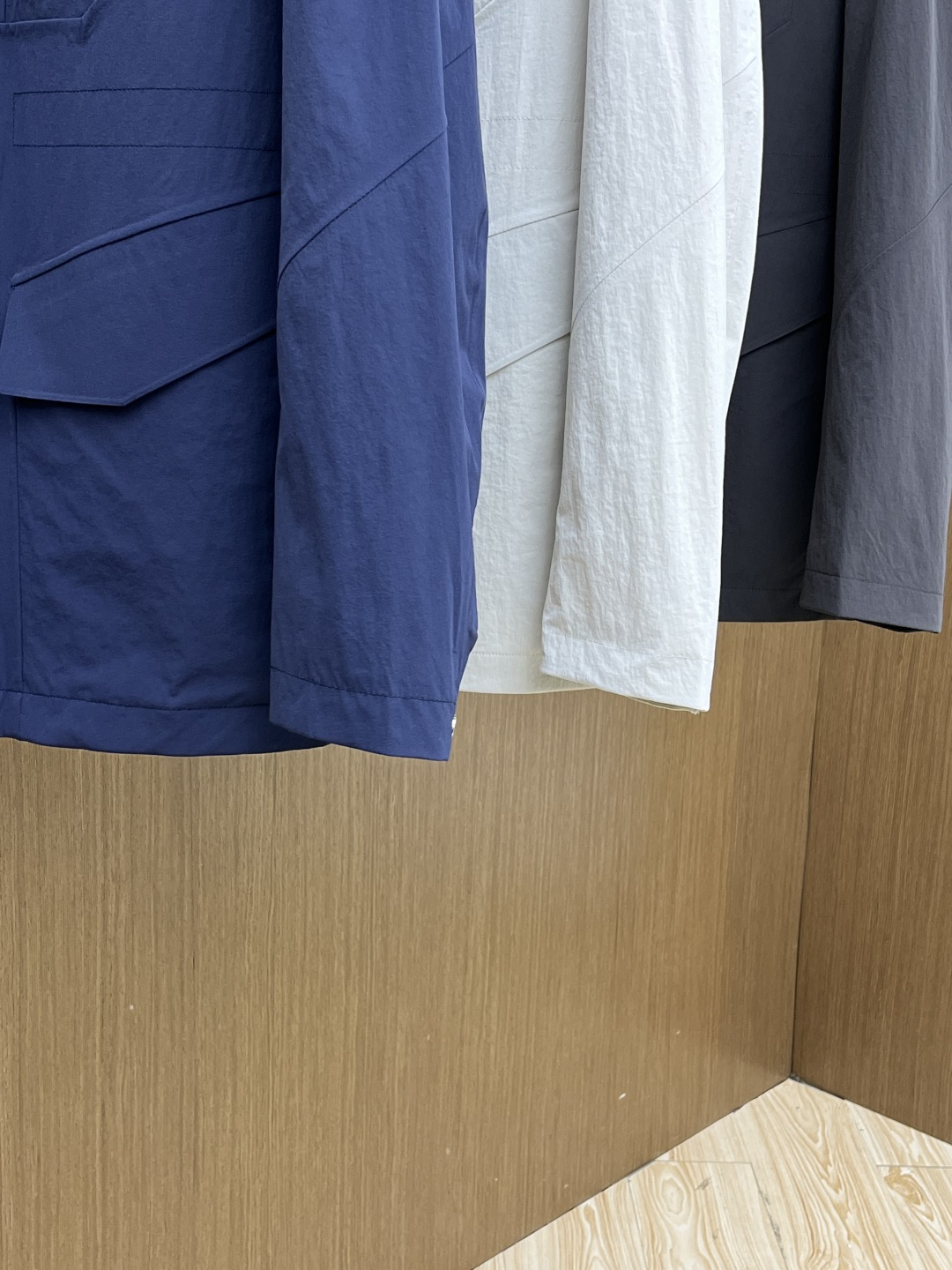 早春款 Loro Piana 🔥🔥早春轻奢休闲系列，最新时尚立领夹克外套..处处细节显工艺足够的高级 结