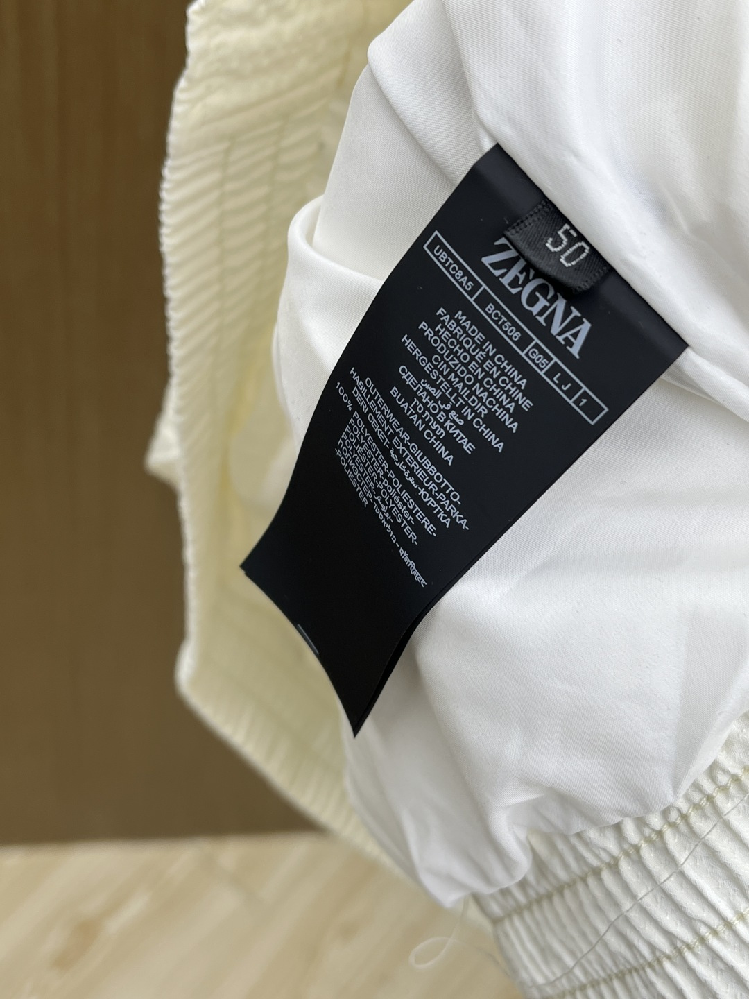 早春款 Zz 🔥🔥早春休闲系列，最新时尚立领夹克外套.简约不单一，处处细节显工艺足够的高级 结构性剪裁的