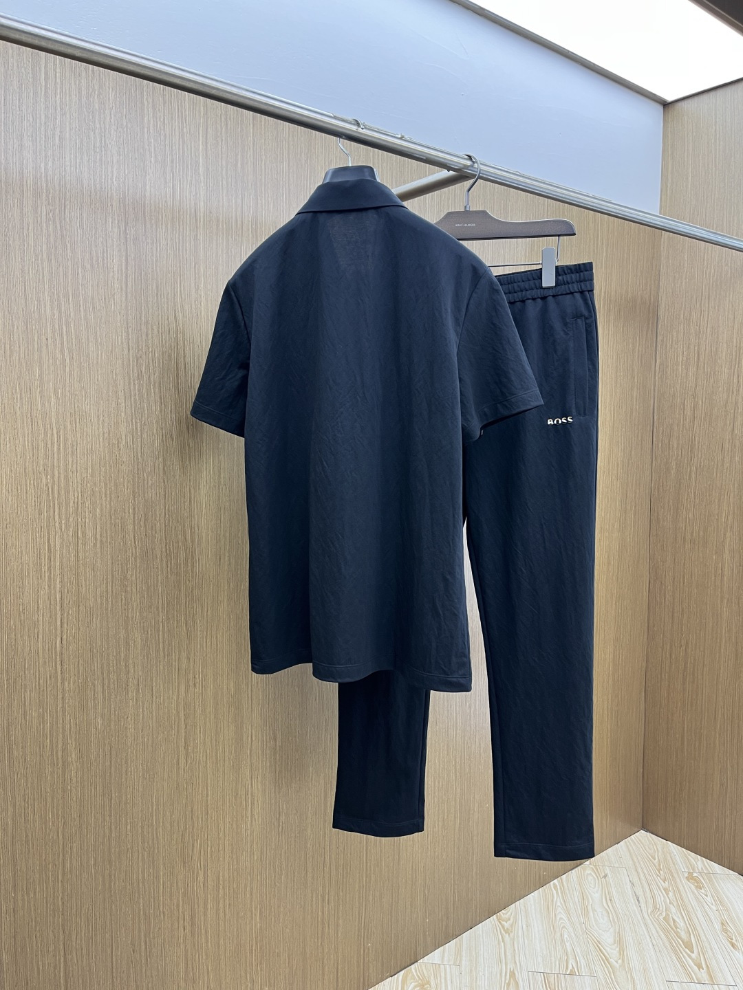 早春/套 Boss 🔥🔥春夏新款简约休闲套装 精选新疆长绒棉 纱线环保染色定型 面料洗水上身软软舒适 多