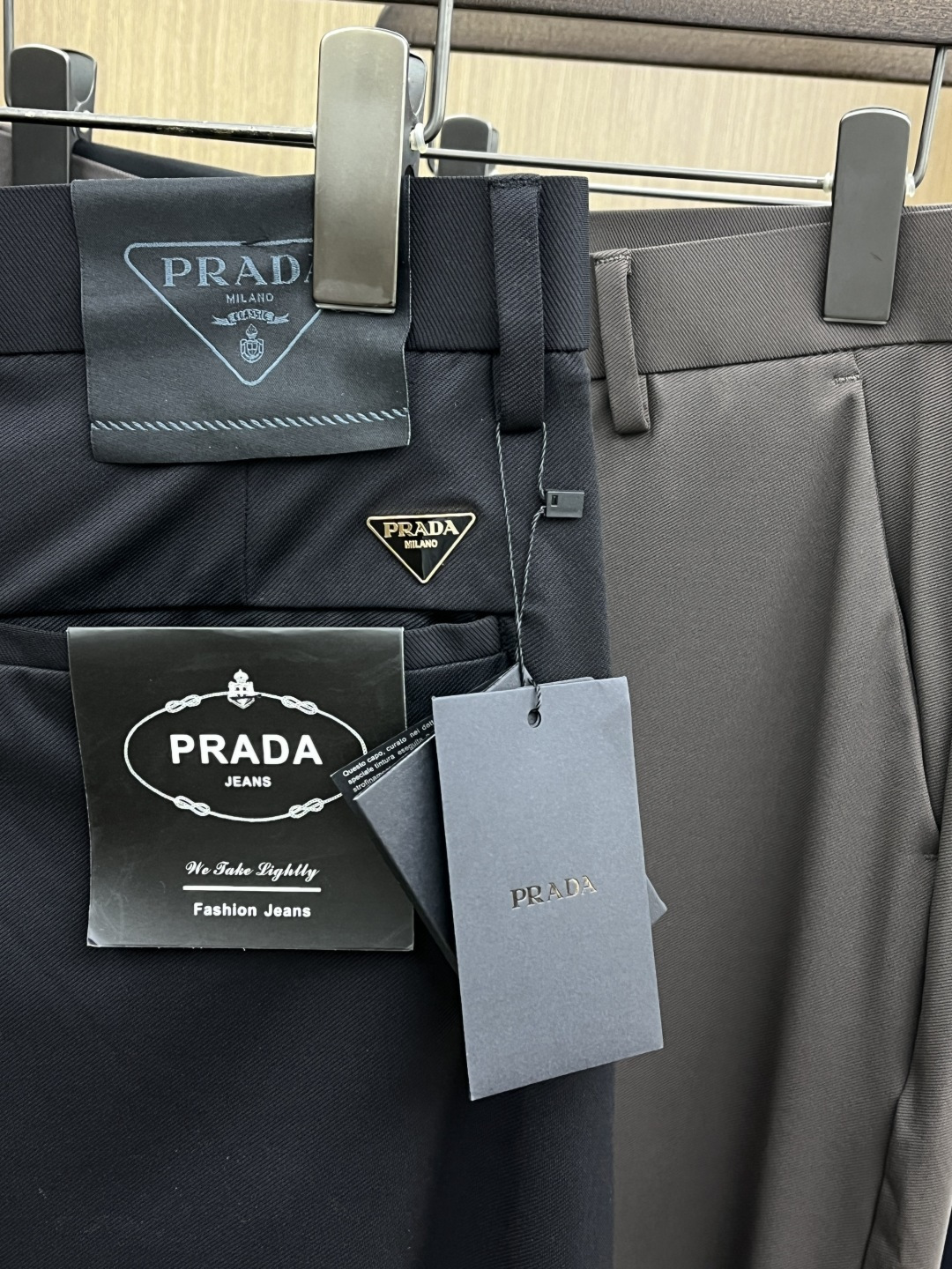 早春款 PD 🔥🔥高端定制 26早春新款薄款休闲西裤 柜台同步发售 原版定制复刻 客供五金辅料 原单品质