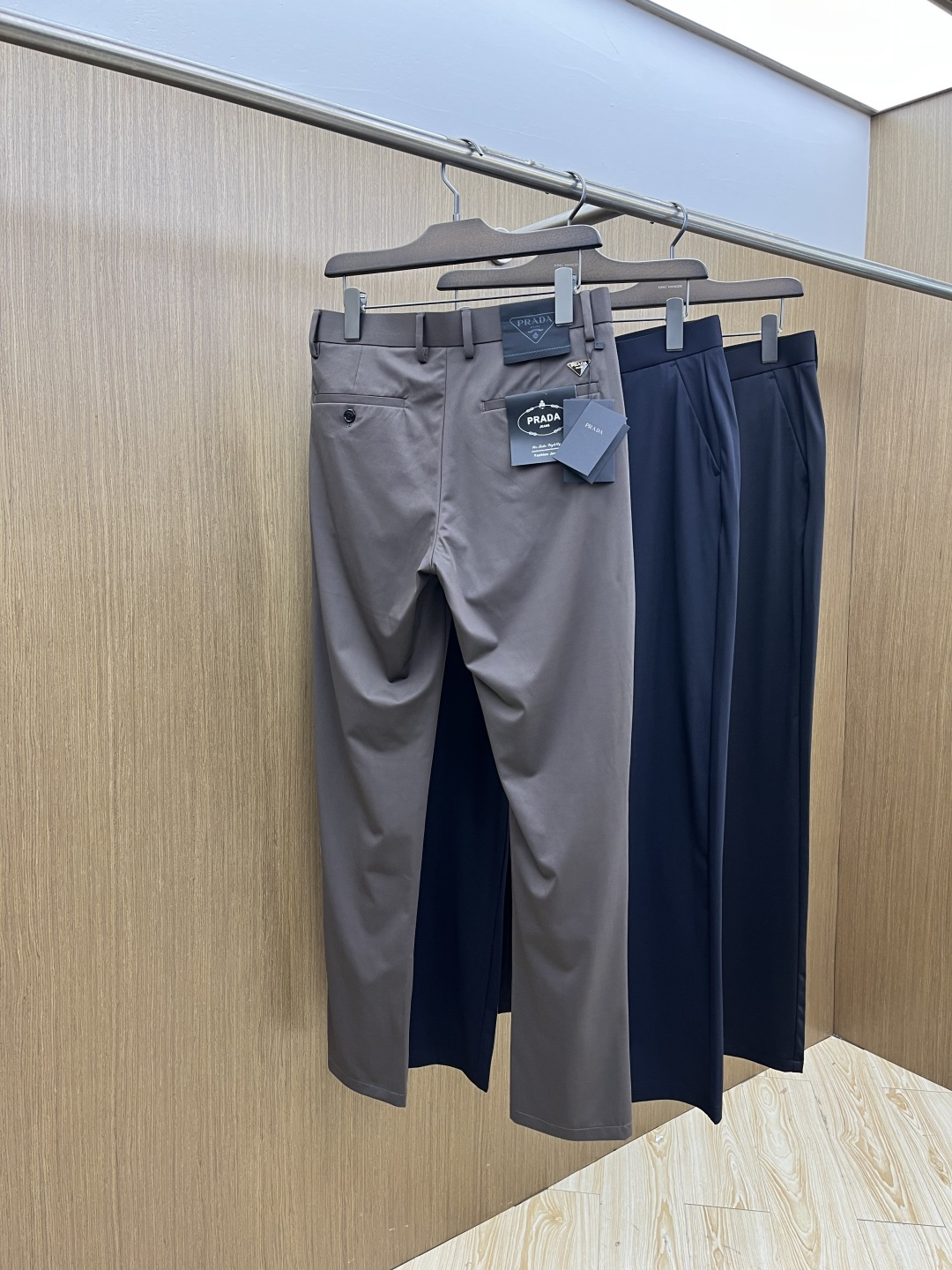 早春款 PD 🔥🔥高端定制 26早春新款薄款休闲西裤 柜台同步发售 原版定制复刻 客供五金辅料 原单品质