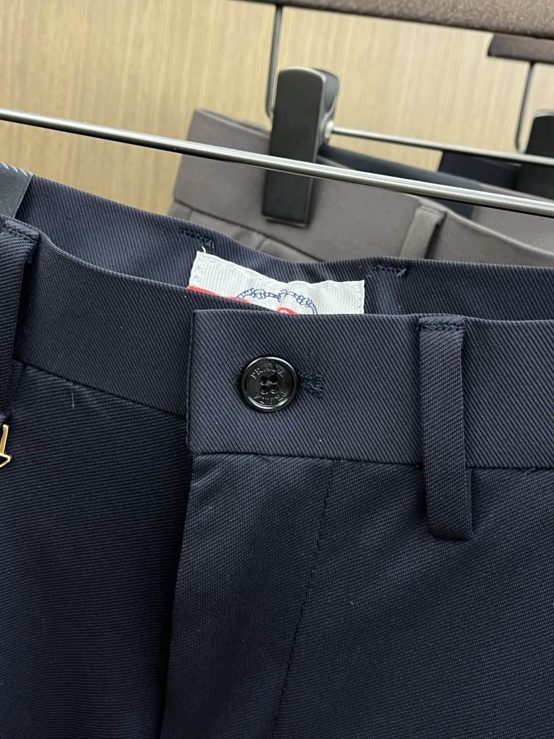 早春款 PD 🔥🔥高端定制 26早春新款薄款休闲西裤 柜台同步发售 原版定制复刻 客供五金辅料 原单品质