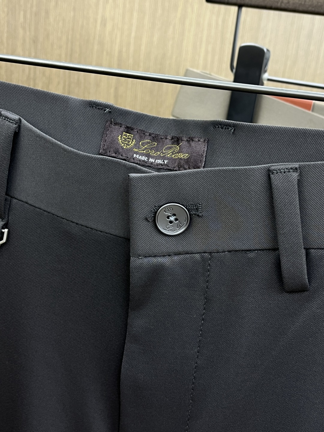 早春款 Loro Piana 🔥🔥高端定制 26早春新款薄款休闲西裤 柜台同步发售 原版定制复刻 客供五