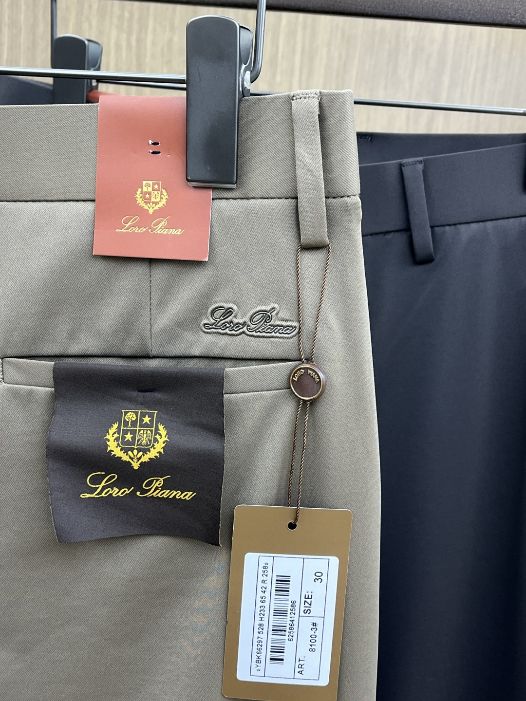 早春款 Loro Piana 🔥🔥高端定制 26早春新款薄款休闲西裤 柜台同步发售 原版定制复刻 客供五