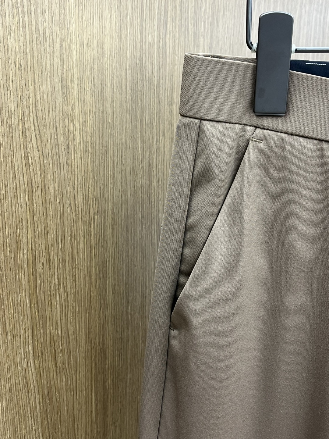 早春款 AJ 🔥🔥高端定制 26早春新款薄款休闲西裤 柜台同步发售 原版定制复刻 客供五金辅料 原单品质