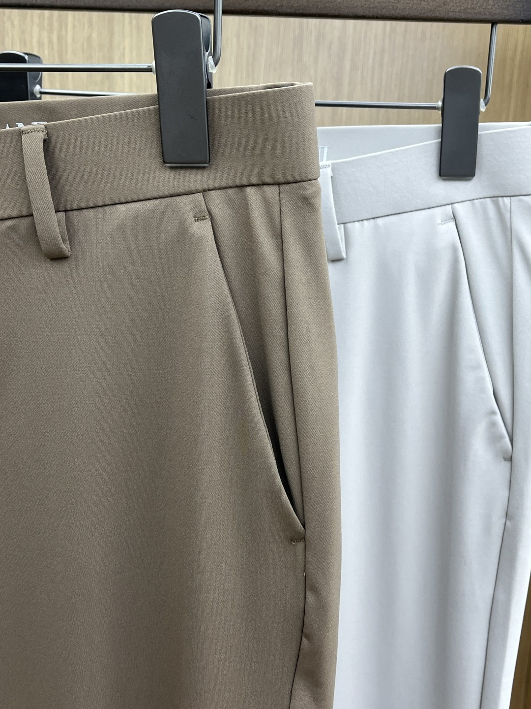 早春款 AJ 🔥🔥高端定制 26早春新款薄款休闲西裤 柜台同步发售 原版定制复刻 客供五金辅料 原单品质