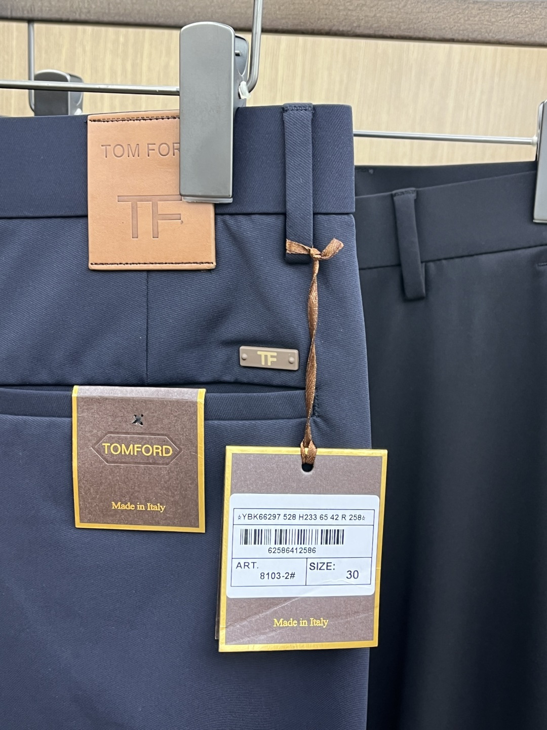 早春款 TF 🔥🔥高端定制 26早春新款薄款休闲西裤 柜台同步发售 原版定制复刻 客供五金辅料 原单品质