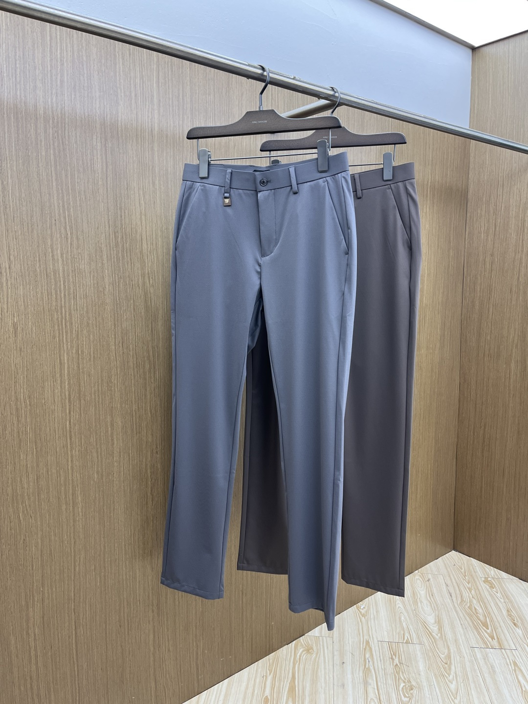 早春款 TF 🔥🔥高端定制 26早春新款薄款休闲西裤 柜台同步发售 原版定制复刻 客供五金辅料 原单品质