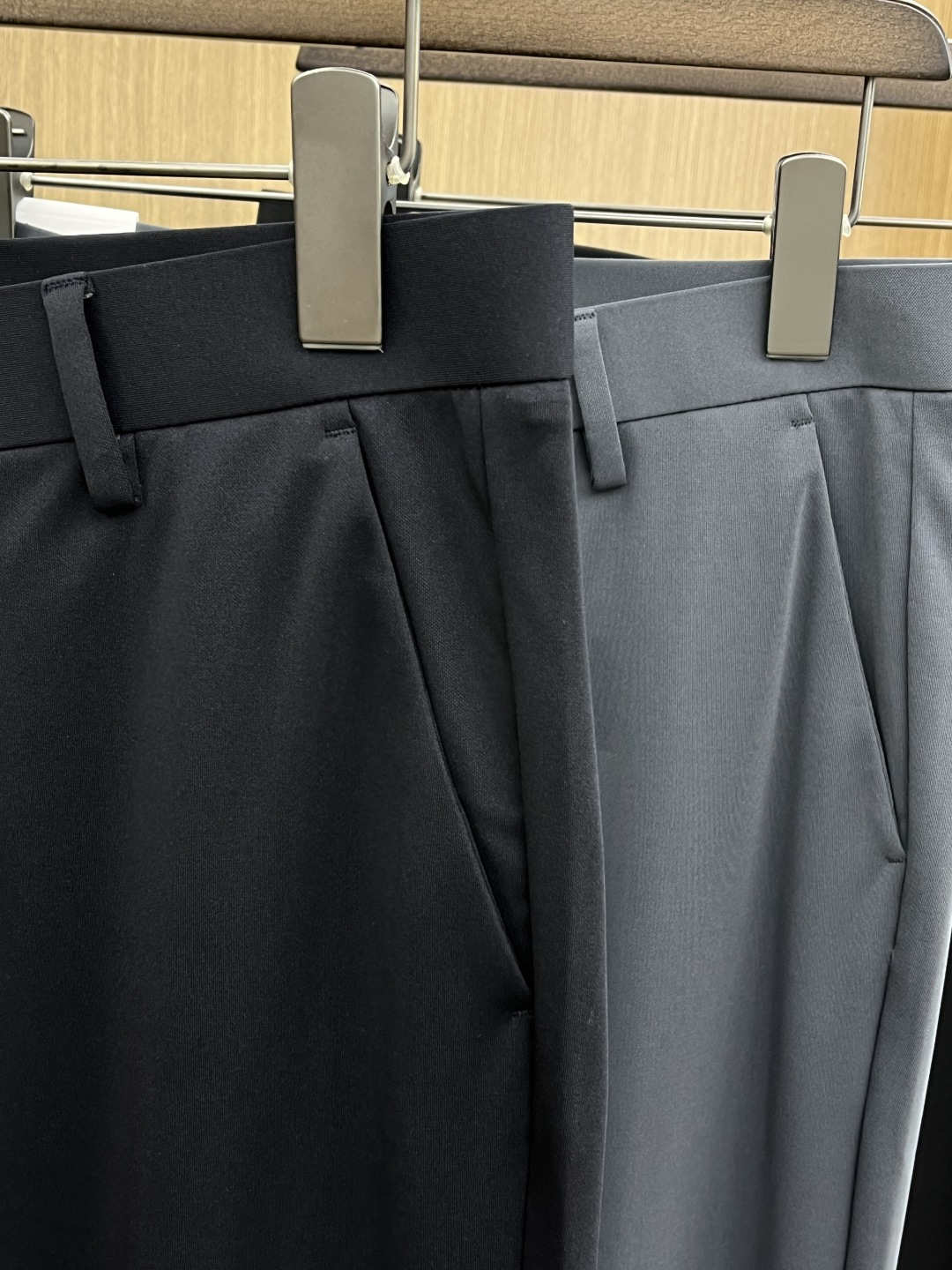 早春款 BC 🔥🔥高端定制 26早春新款薄款休闲西裤 柜台同步发售 原版定制复刻 客供五金辅料 原单品质