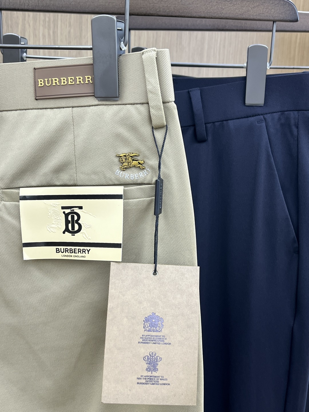 早春款 BBR 🔥🔥高端定制 26早春新款薄款休闲西裤 柜台同步发售 原版定制复刻 客供五金辅料 原单品