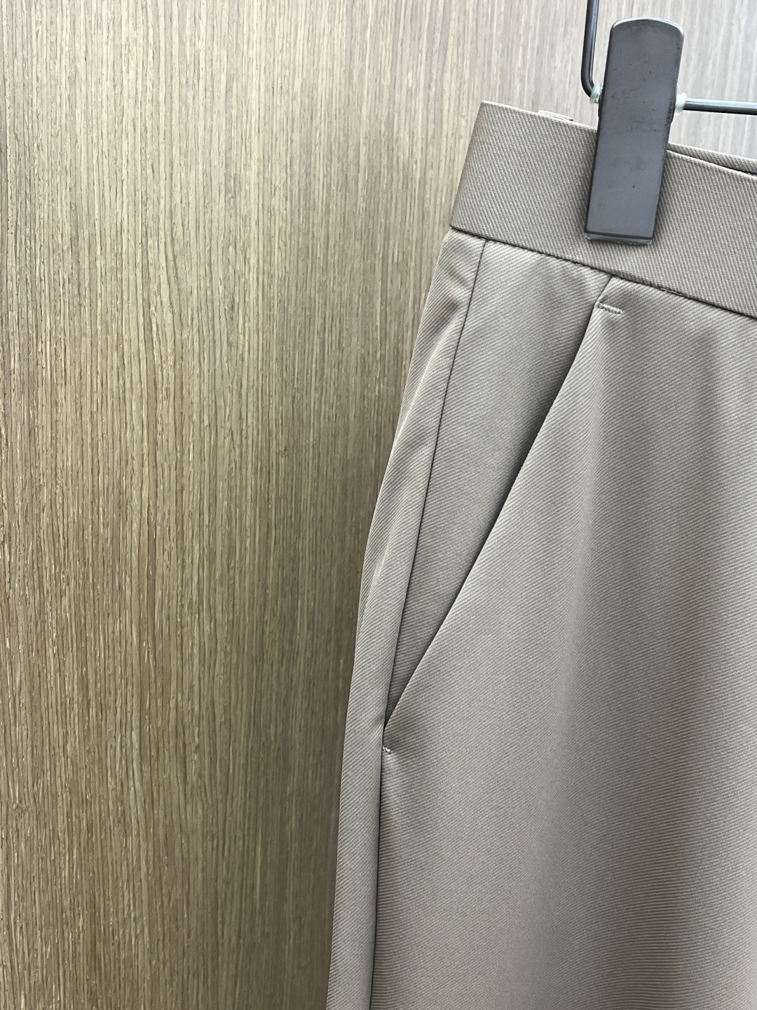 早春款 LV 🔥🔥高端定制 26早春新款薄款休闲西裤 柜台同步发售 原版定制复刻 客供五金辅料 原单品质