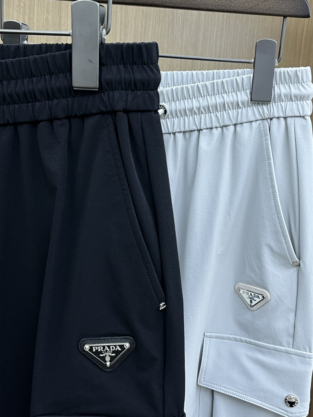 早春款 PD 🔥🔥高级定制 2026春夏新款铜氨丝莫代尔空气层休闲卫裤，裤身上刺绣标志性品牌标识，客供定