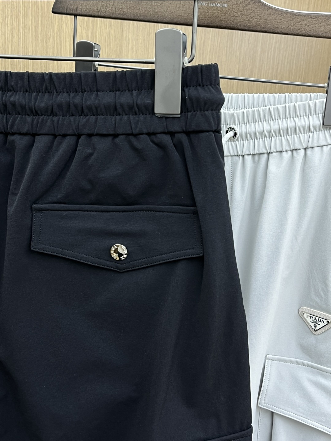 早春款 PD 🔥🔥高级定制 2026春夏新款铜氨丝莫代尔空气层休闲卫裤，裤身上刺绣标志性品牌标识，客供定