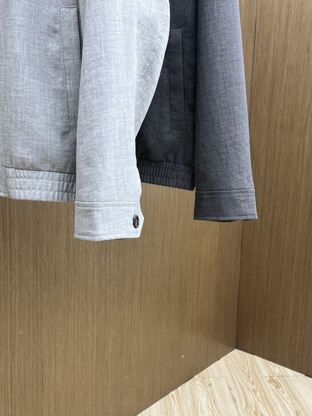 早春款 Loro Piana 🔥🔥早春轻奢棉麻系列，最新时尚翻领夹克外套.简约不单一，处处细节显工艺足够