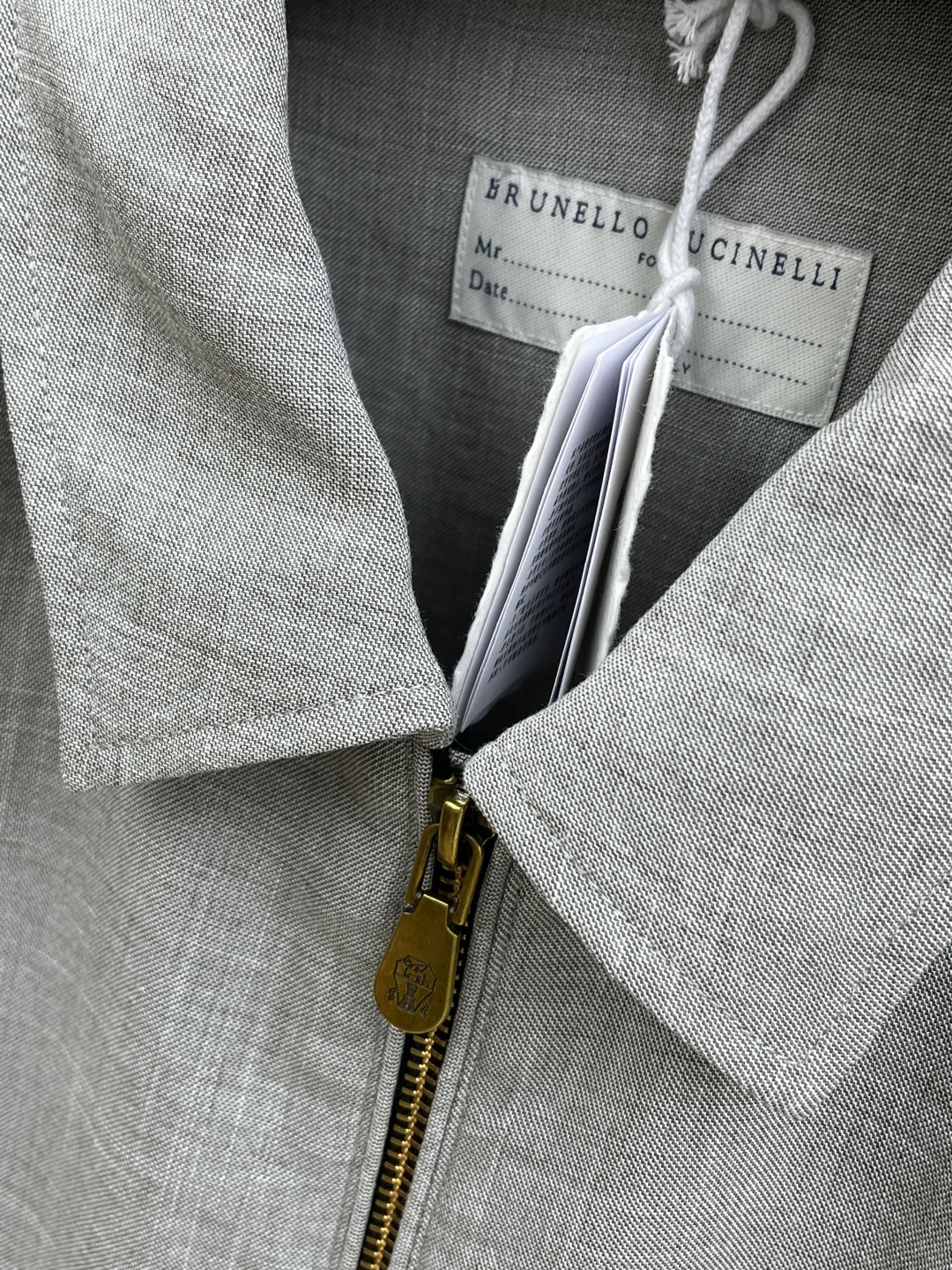 早春款 Loro Piana 🔥🔥早春轻奢棉麻系列，最新时尚翻领夹克外套.简约不单一，处处细节显工艺足够